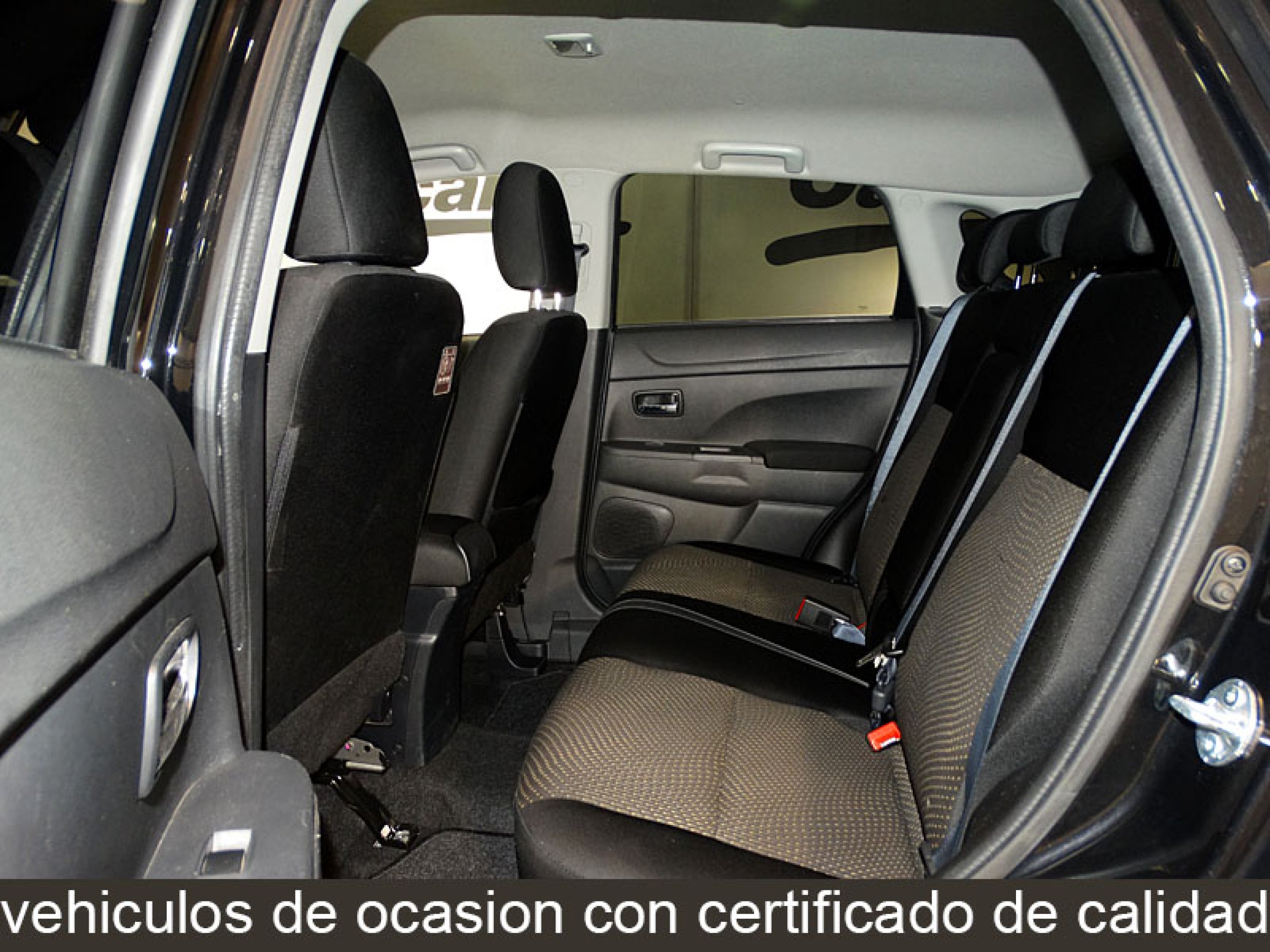 Foto Mitsubishi ASX 17