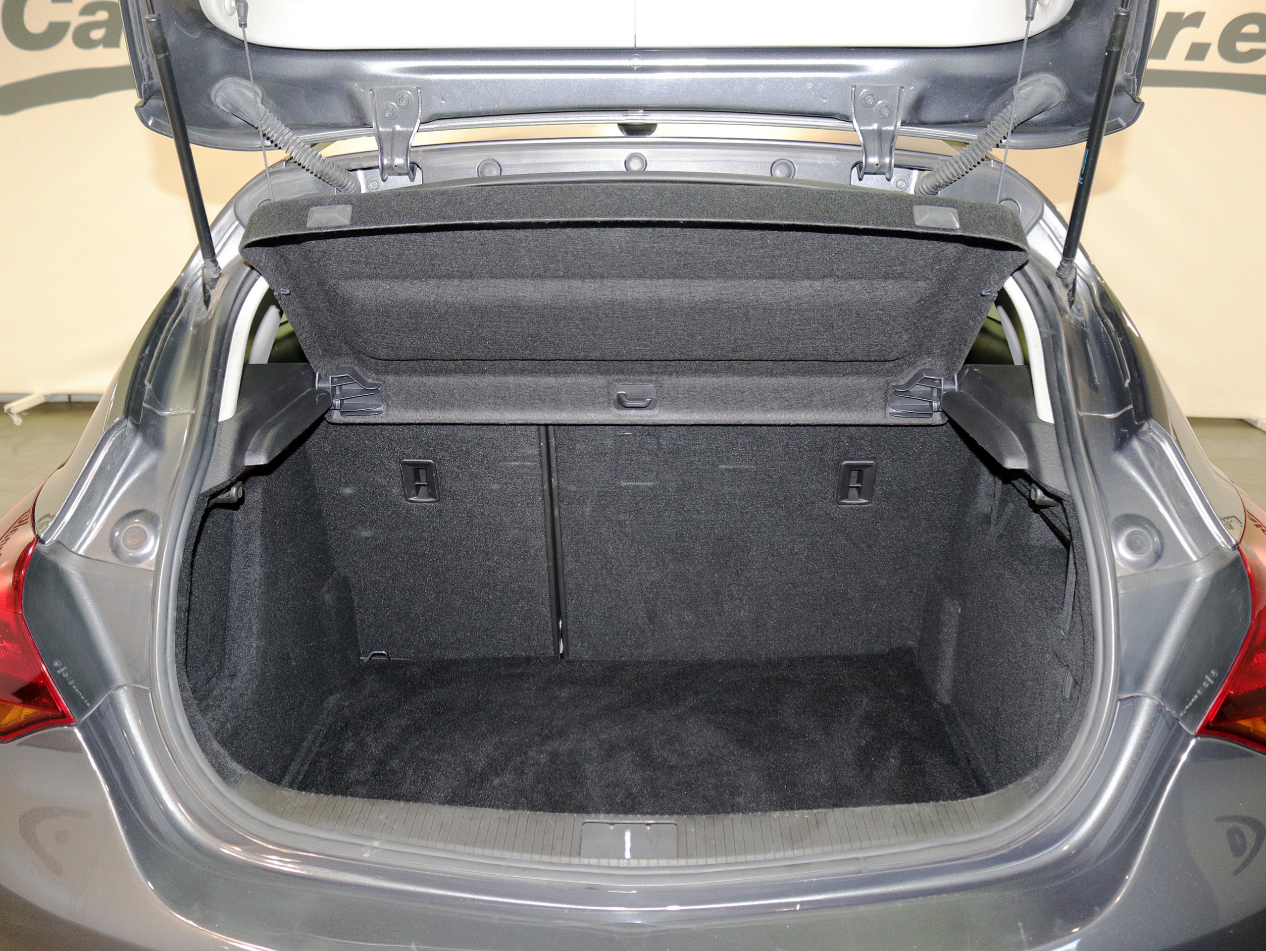 Foto Opel Astra 9