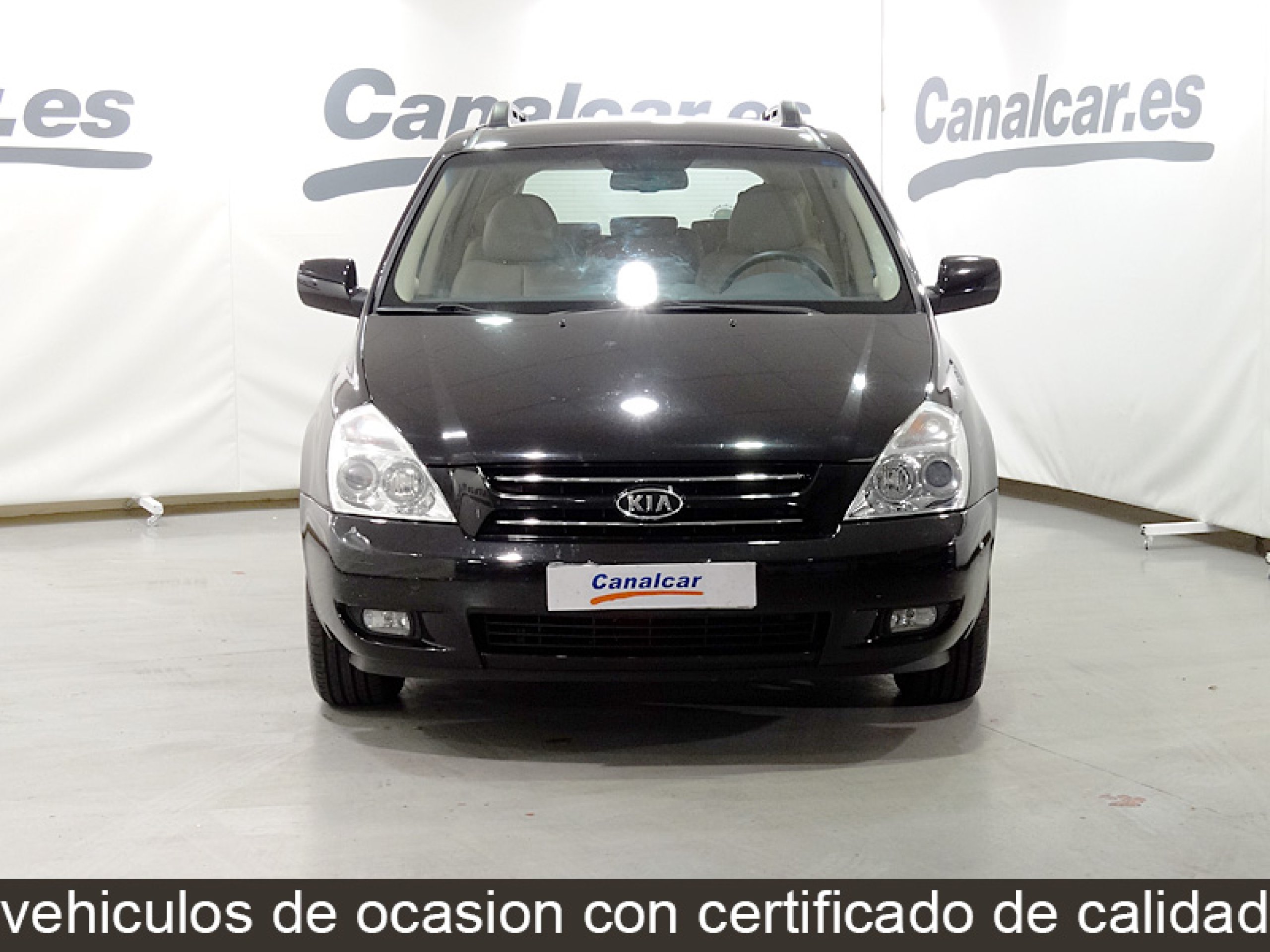 Foto Kia Carnival 3