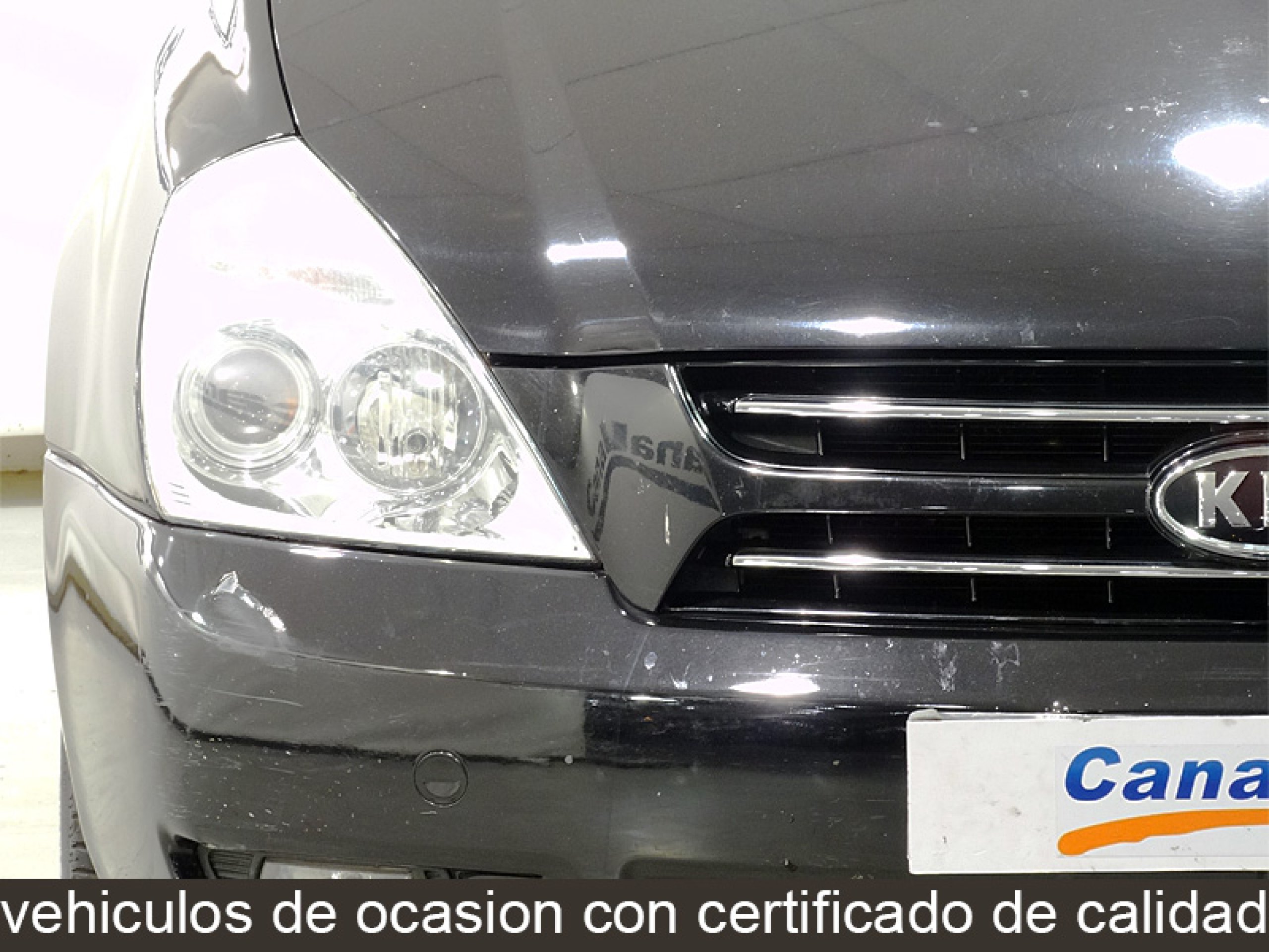 Foto Kia Carnival 12