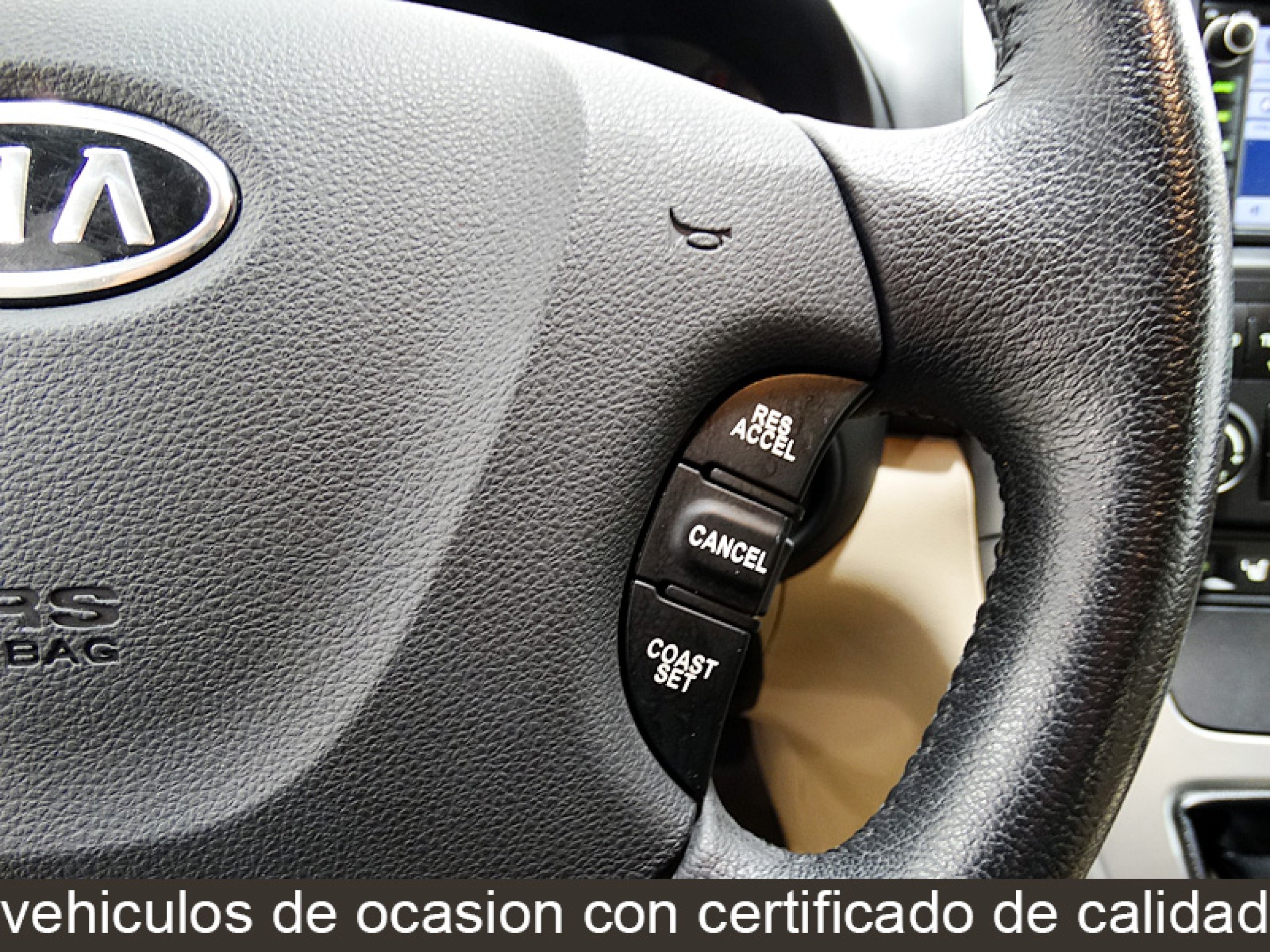 Foto Kia Carnival 38