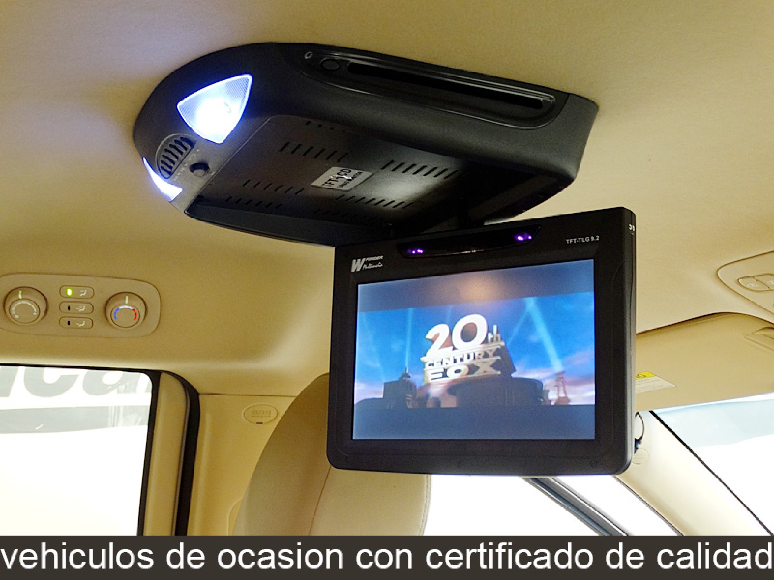 Foto Kia Carnival 45