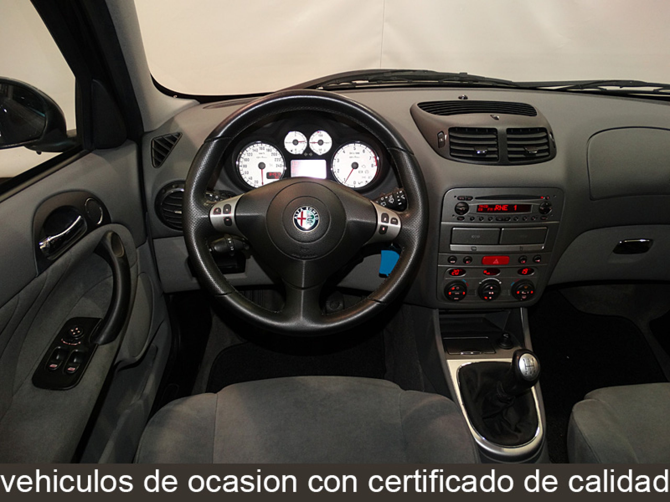 Foto Alfa Romeo 147 17 Foto Alfa Romeo 147 17
