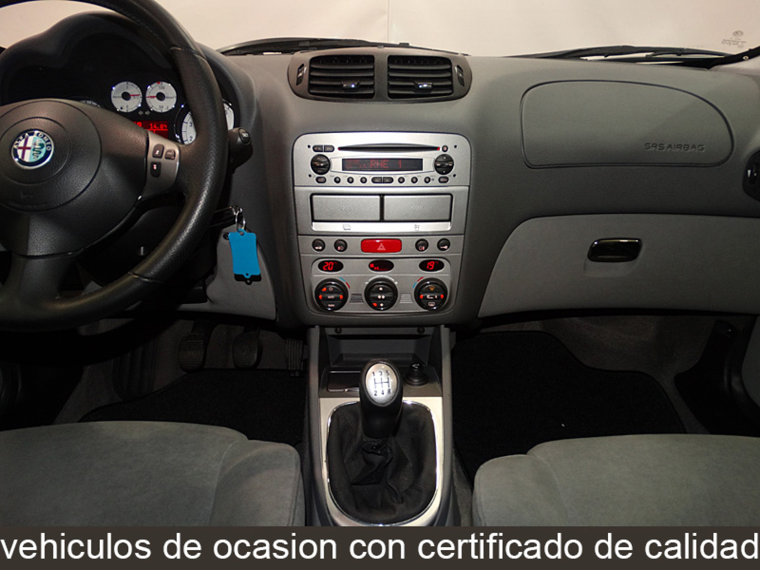 Foto Alfa Romeo 147 18 Foto Alfa Romeo 147 18