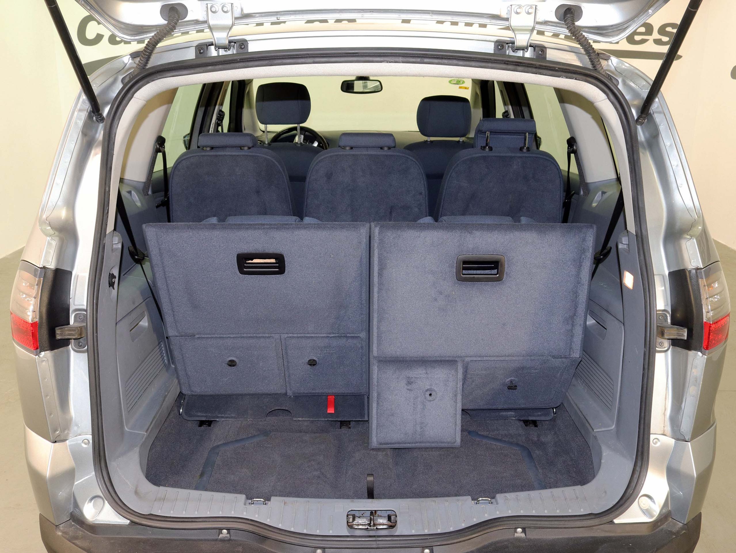 Foto Ford S-Max 11