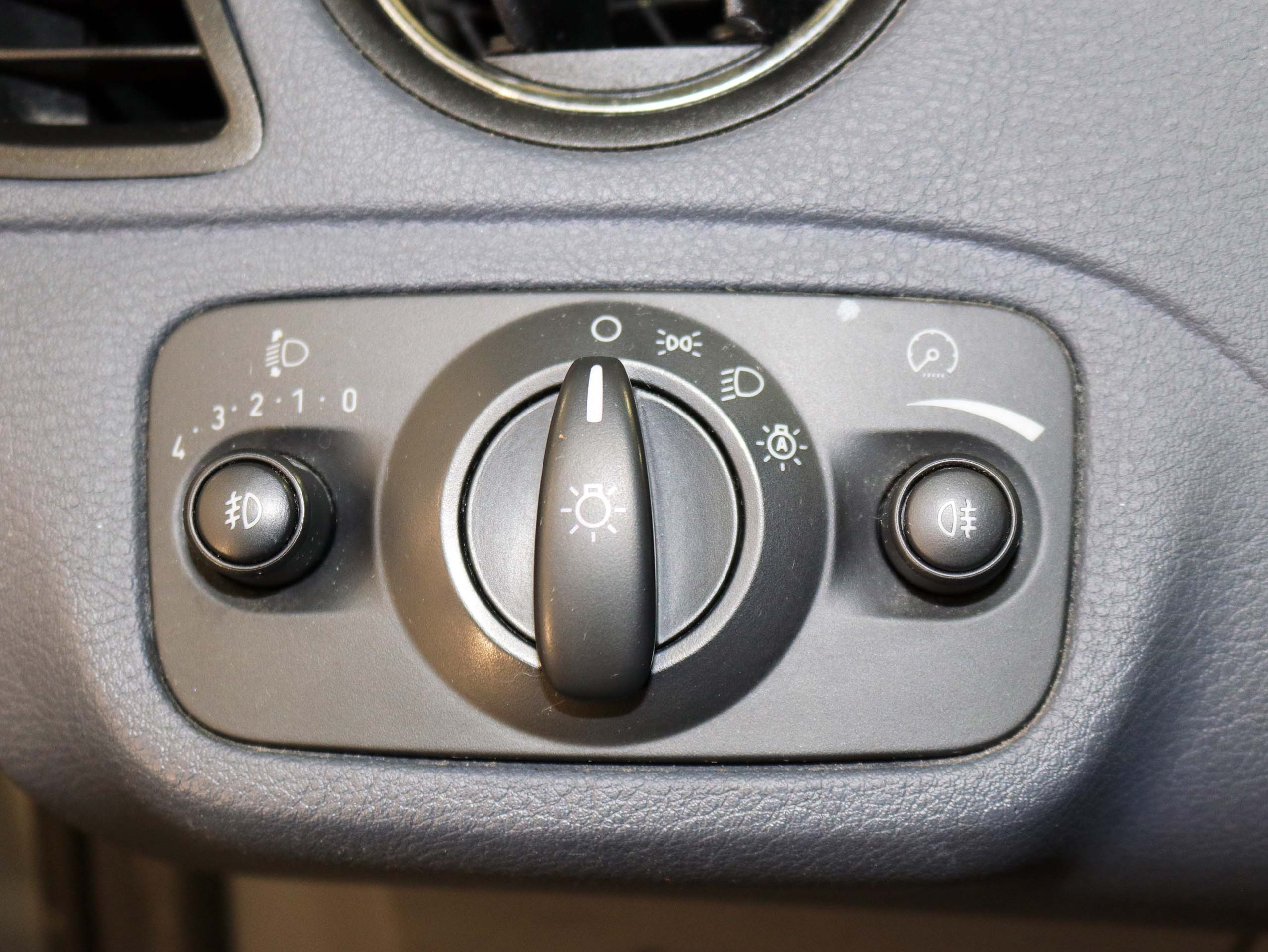 Foto Ford S-Max 26