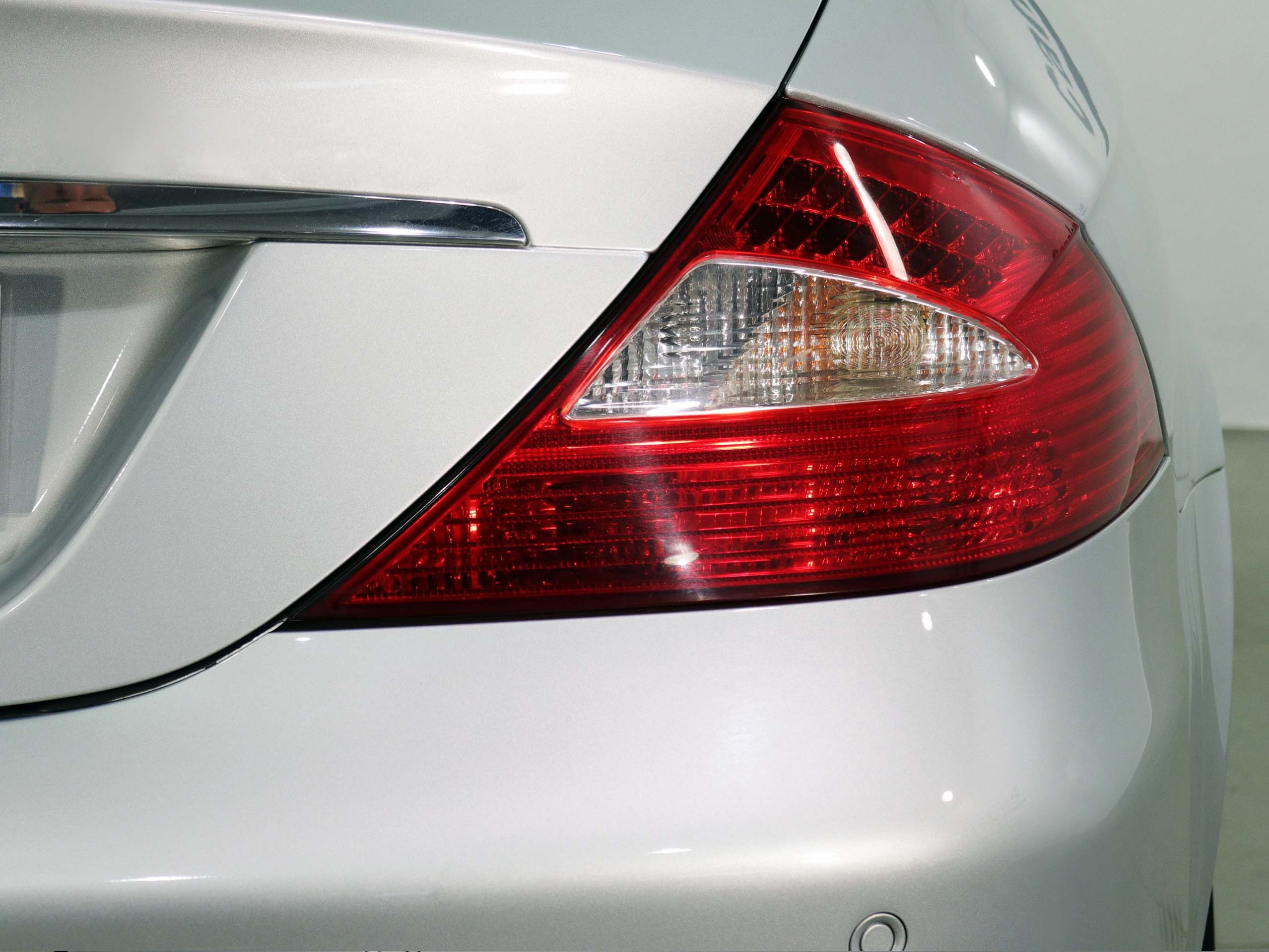 Foto Mercedes-Benz CLS 350 12