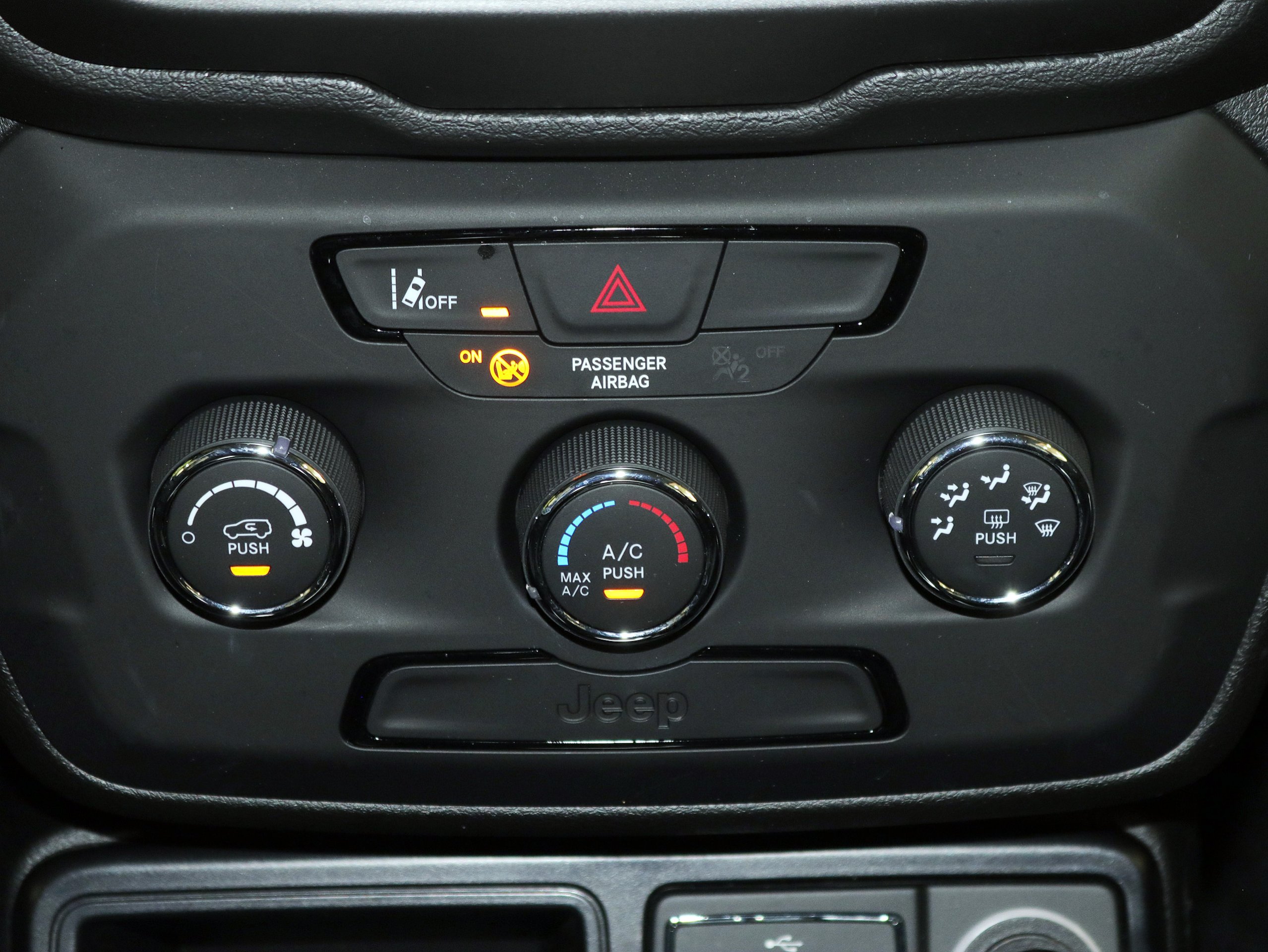Foto Jeep Renegade 16