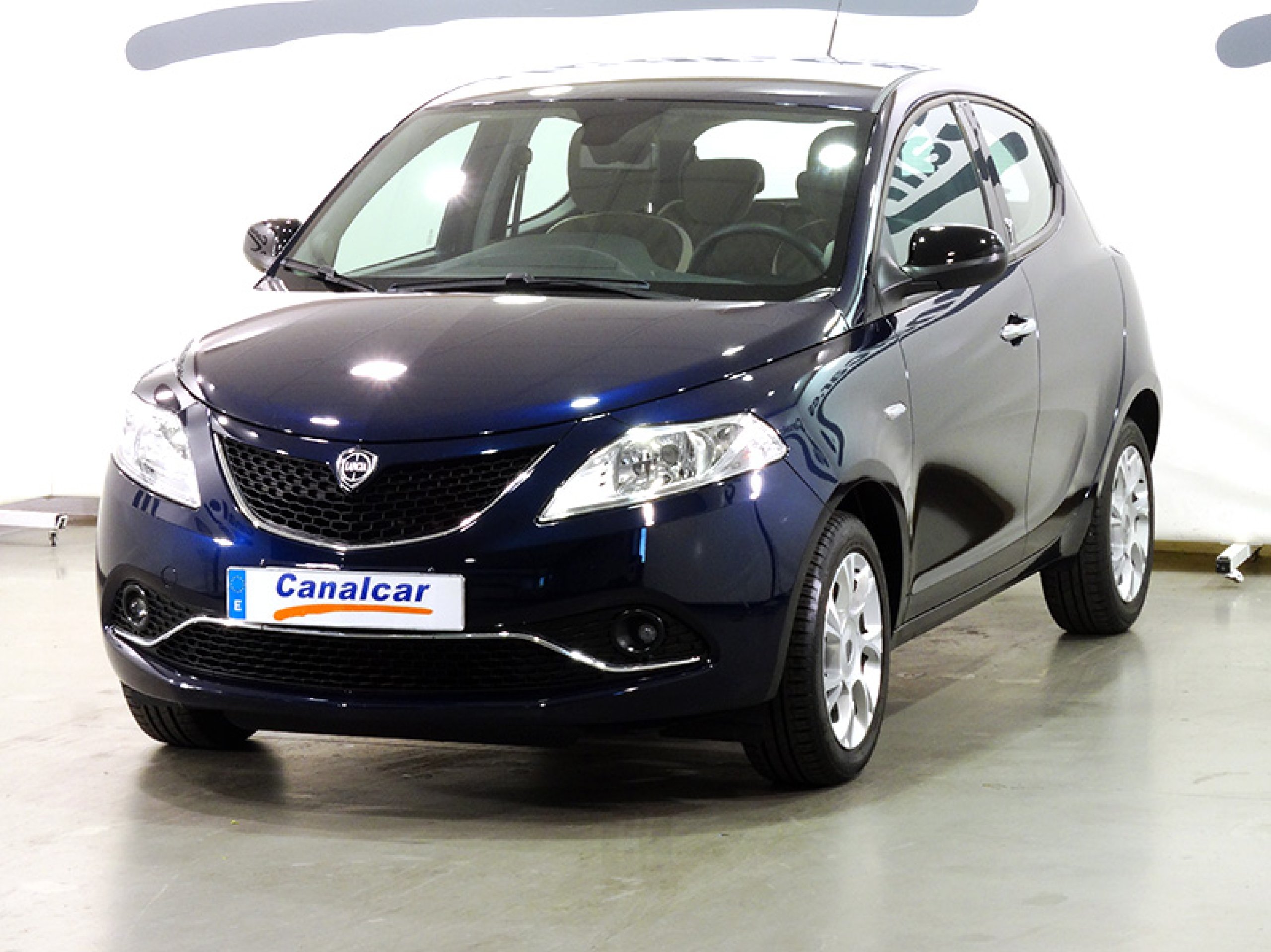Foto Lancia Ypsilon 1