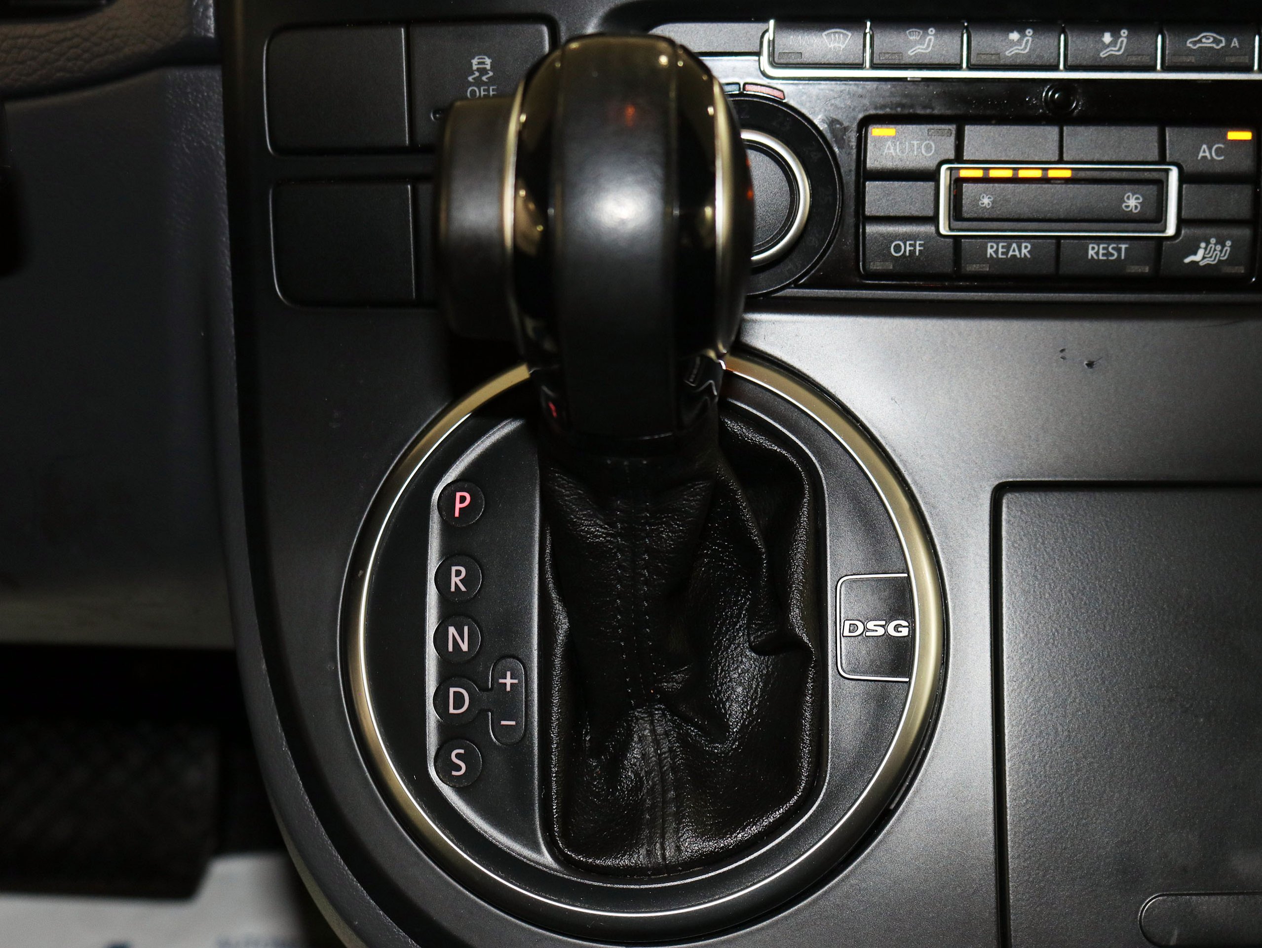 Foto Volkswagen Multivan 23