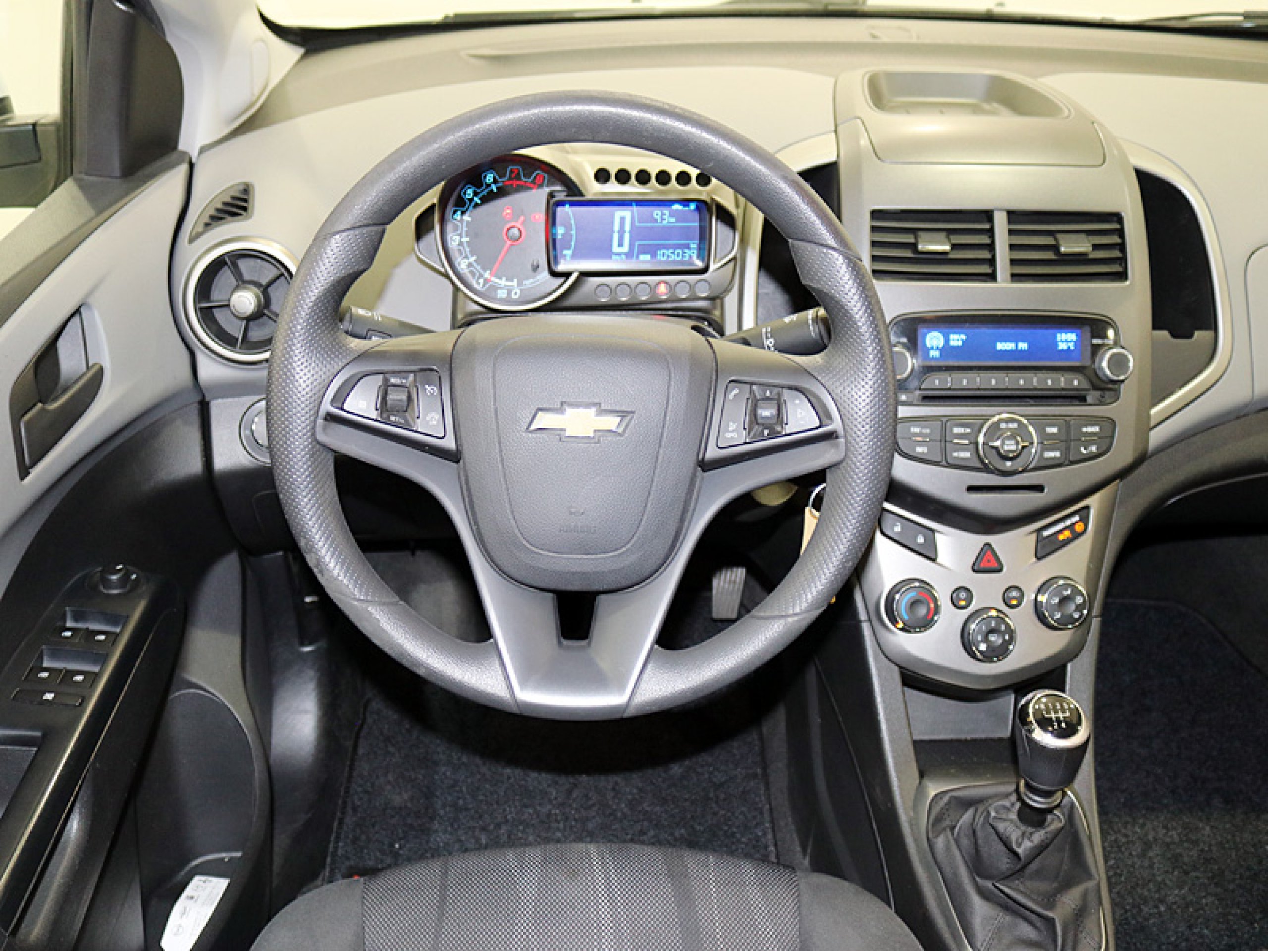 Foto Chevrolet Aveo 20