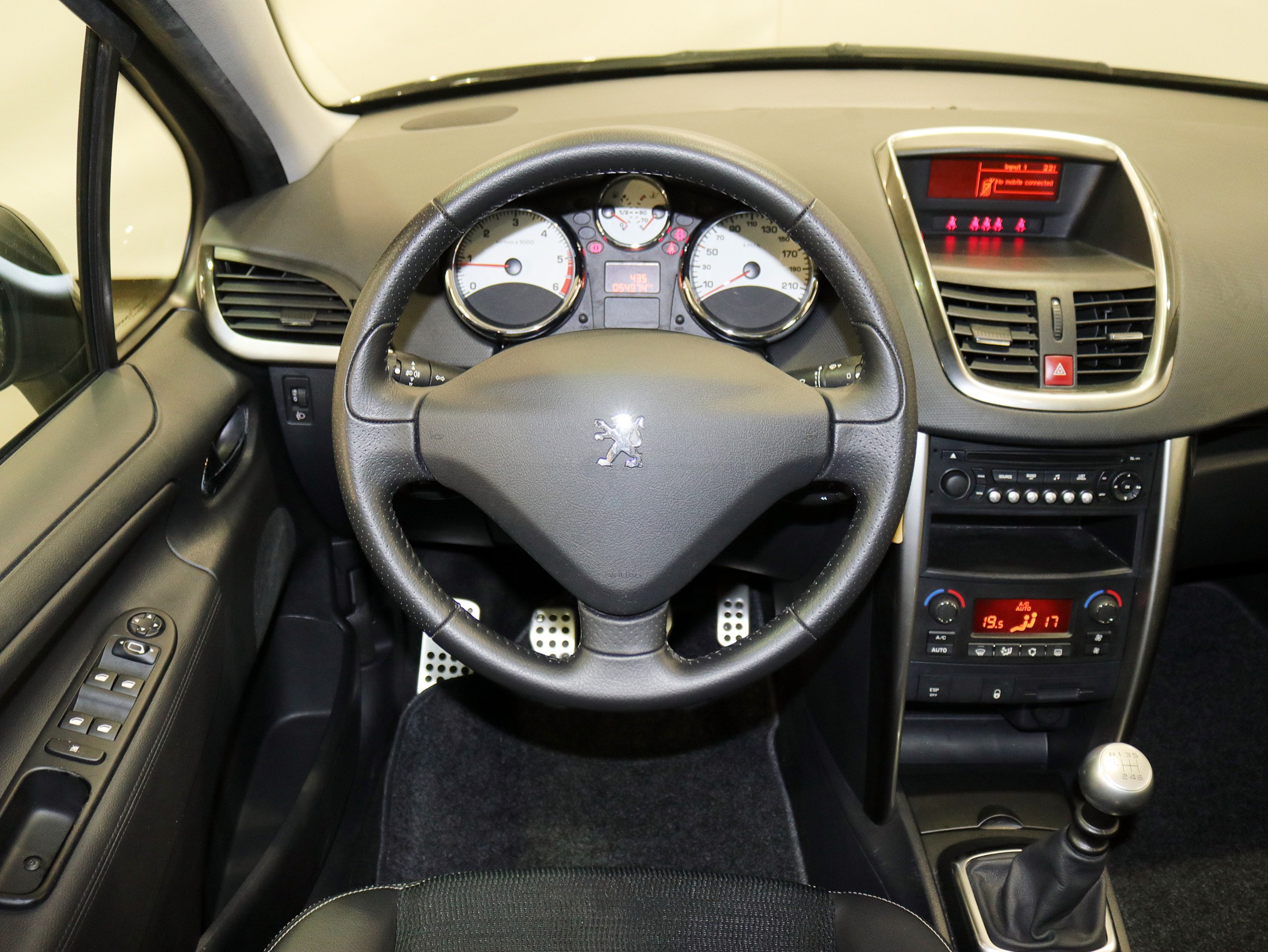 Foto Peugeot 207 23