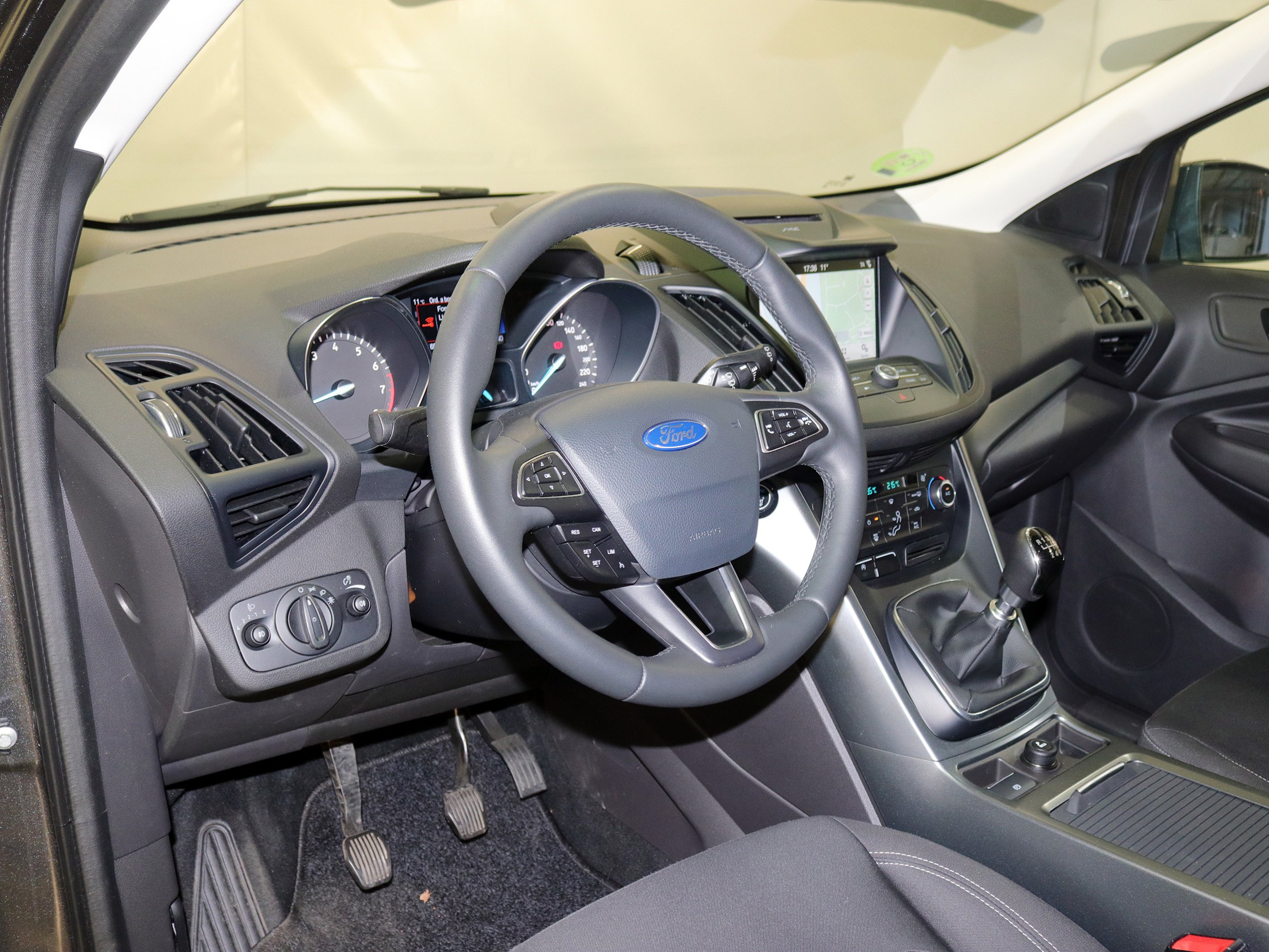 Foto Ford Kuga 26