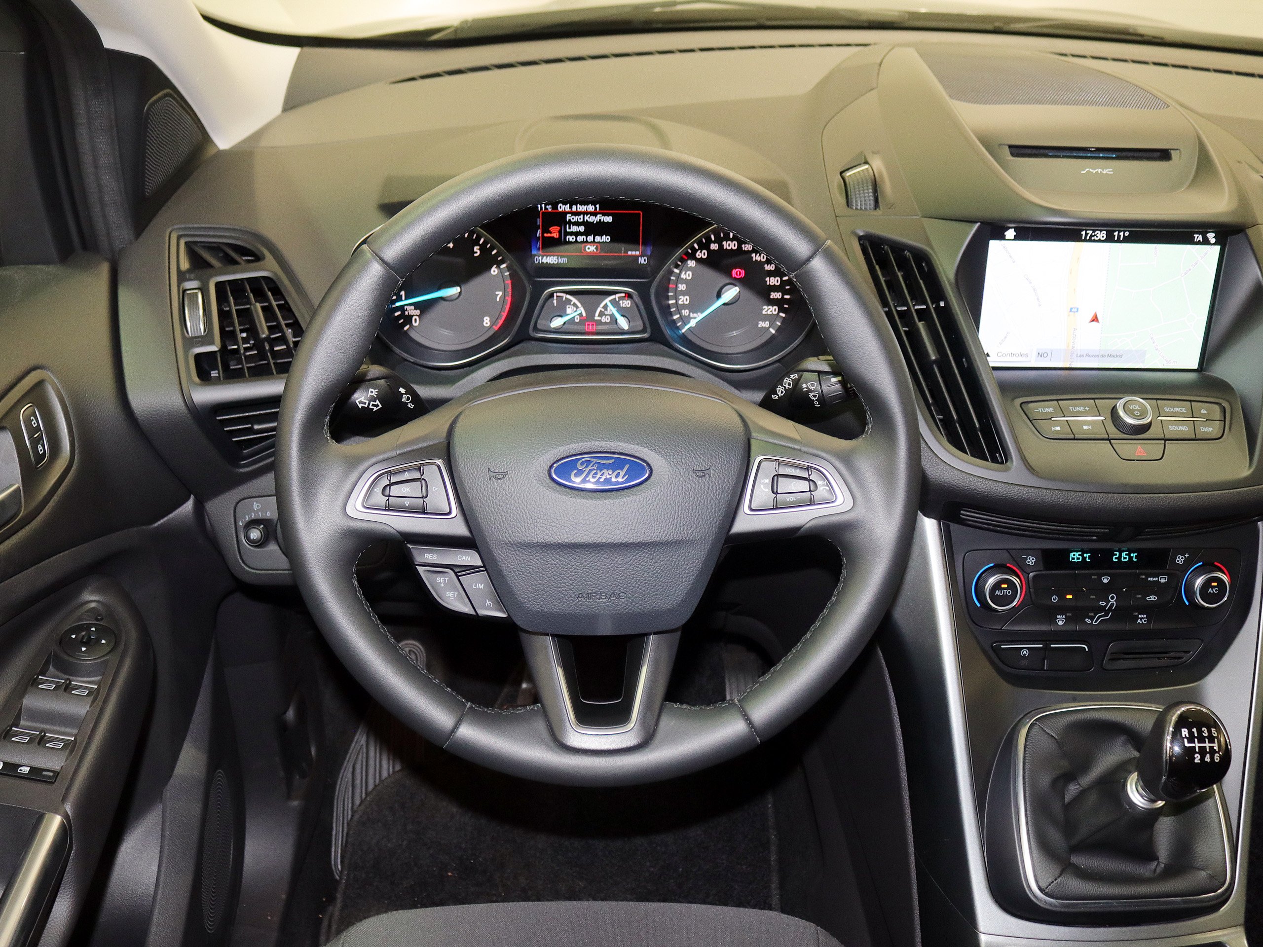 Foto Ford Kuga 28