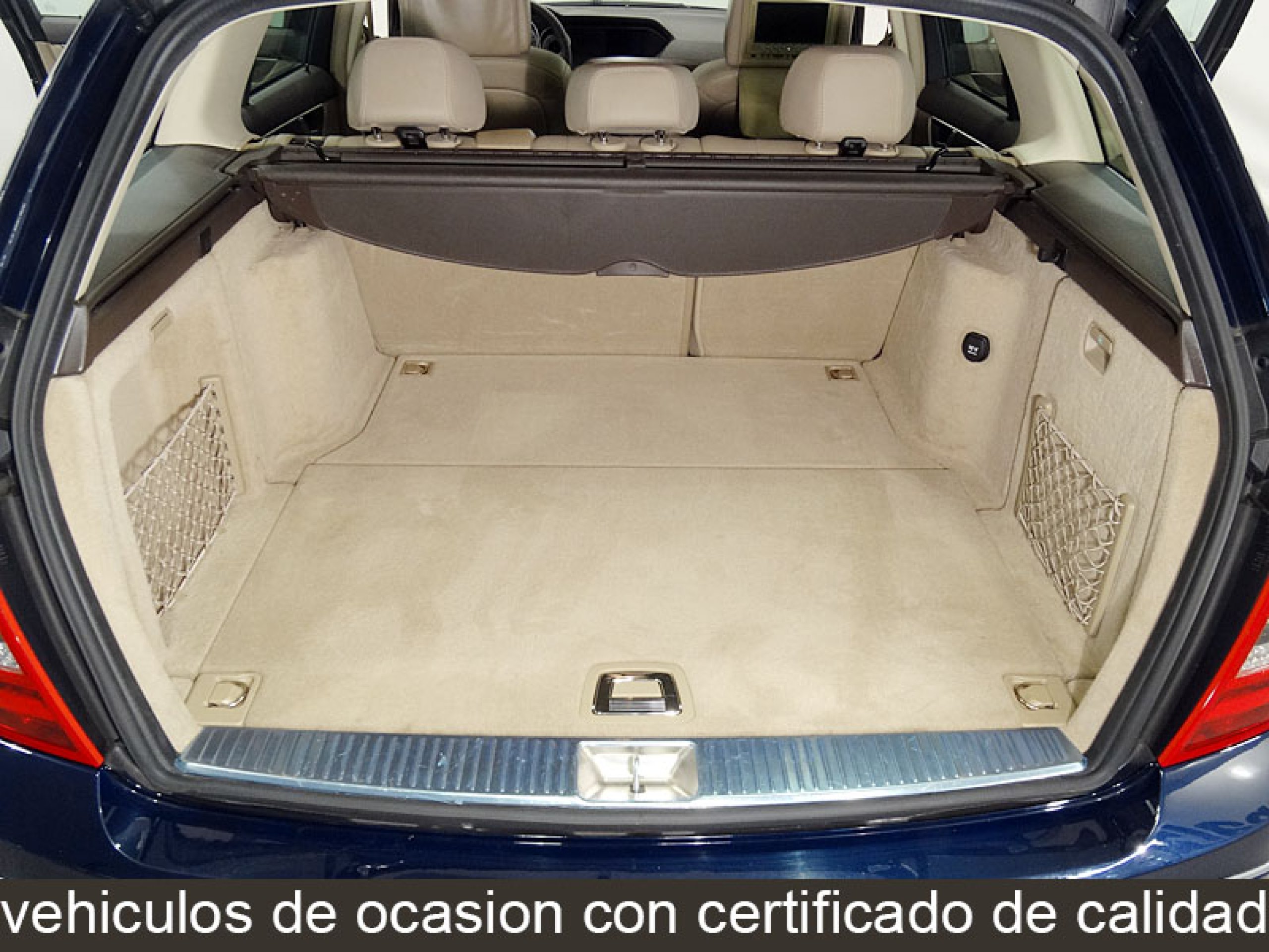 Foto Mercedes-Benz C 220 14