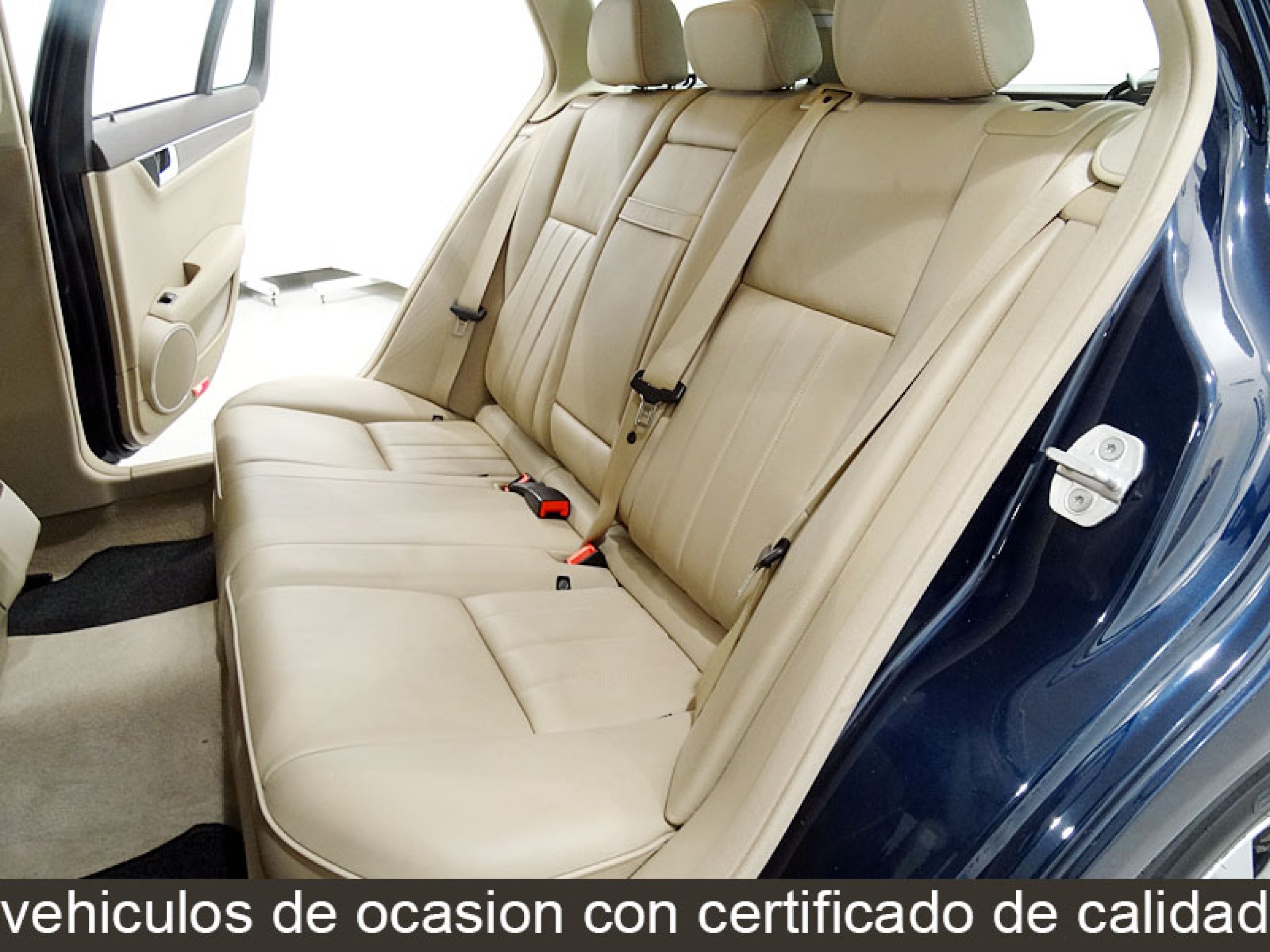 Foto Mercedes-Benz C 220 23