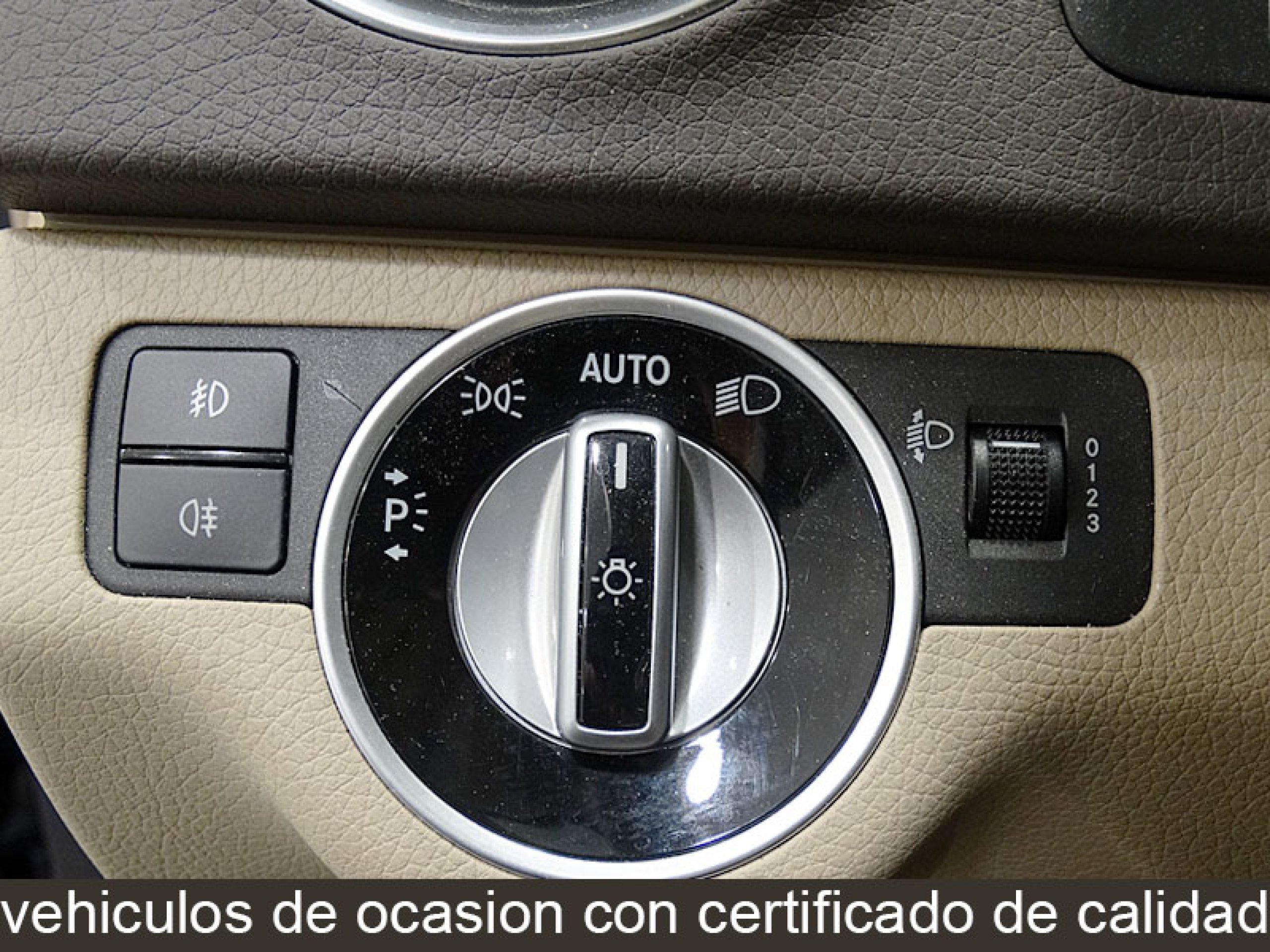 Foto Mercedes-Benz C 220 38