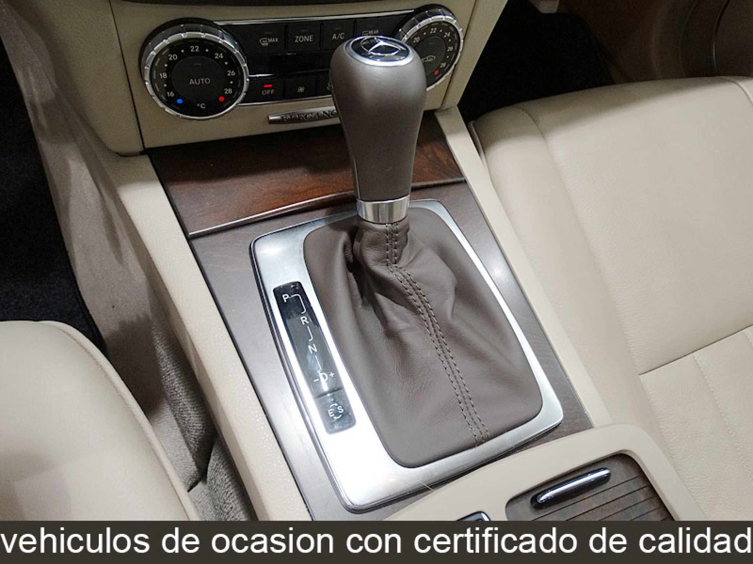 Foto Mercedes-Benz C 220 41