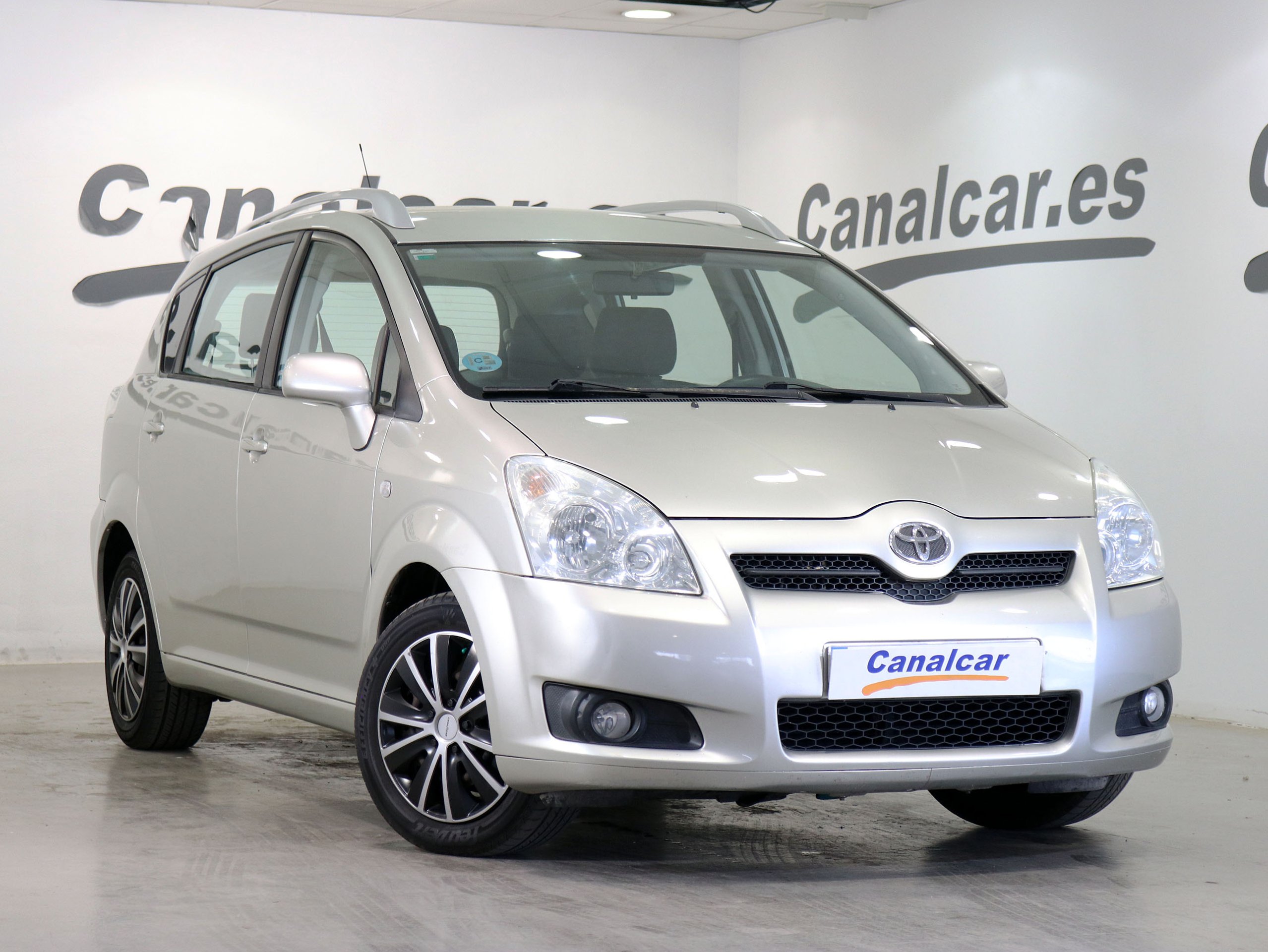 Foto Toyota Corolla Verso 4