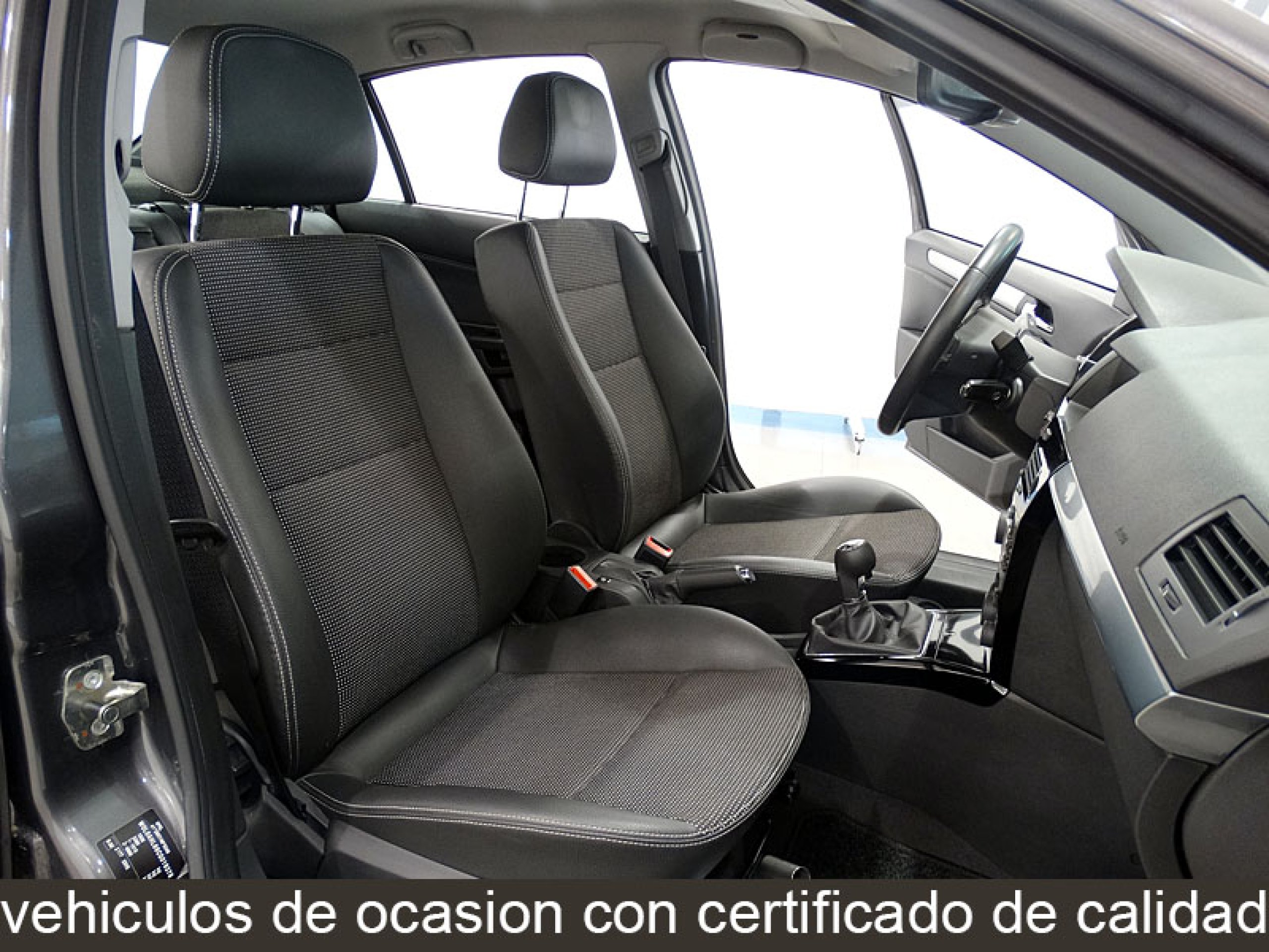 Foto Opel Astra 13
