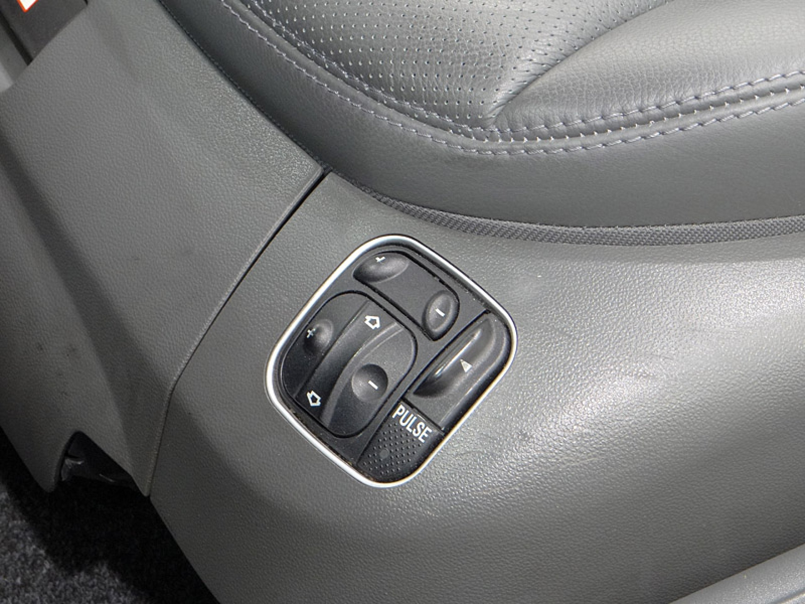 Foto Mercedes-Benz SL 500 27