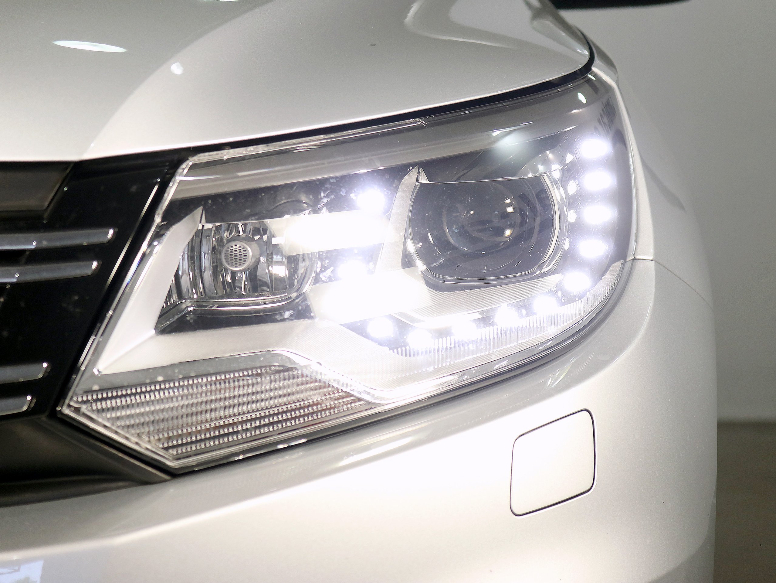 Foto Volkswagen Tiguan 14