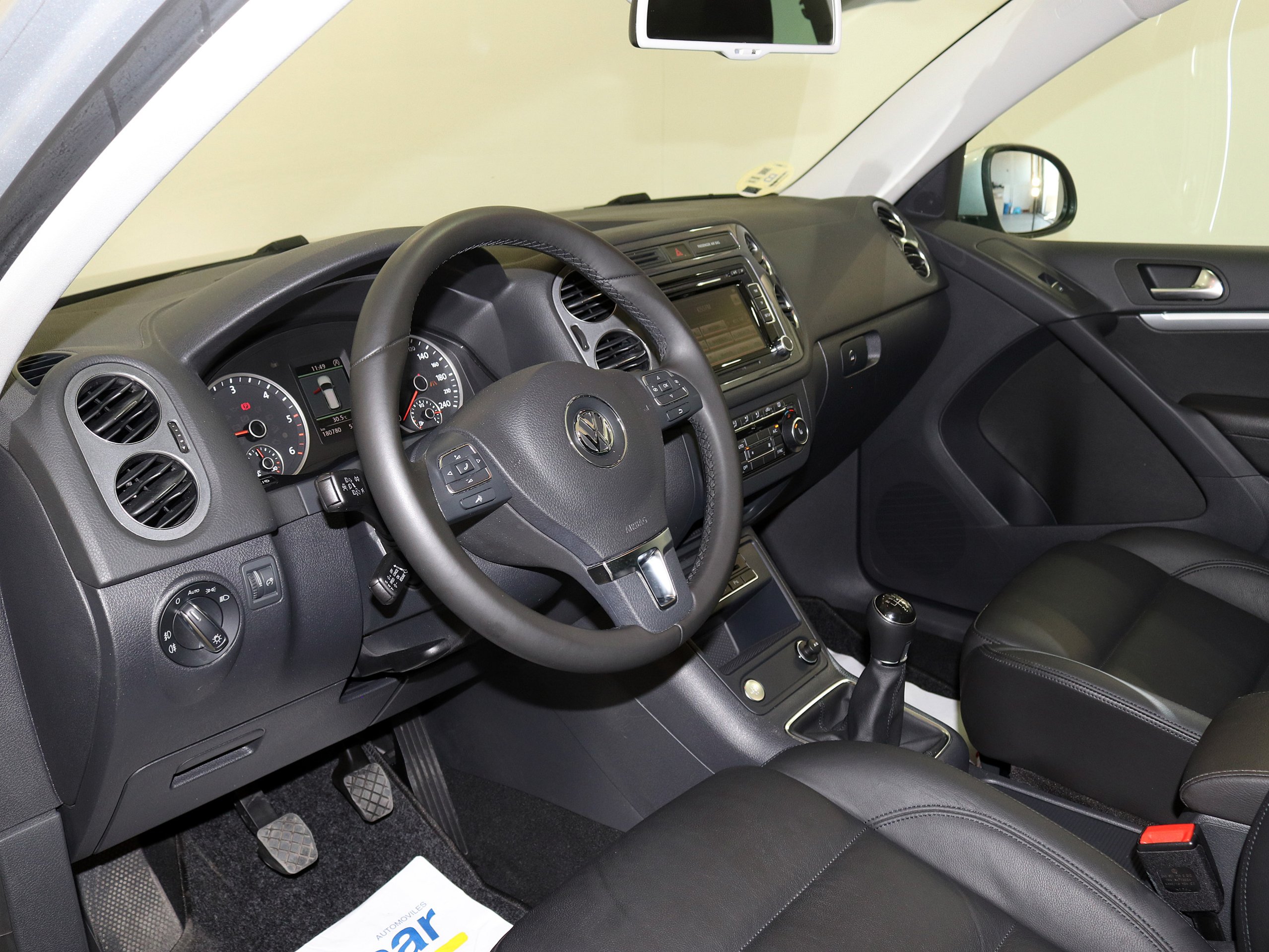 Foto Volkswagen Tiguan 21