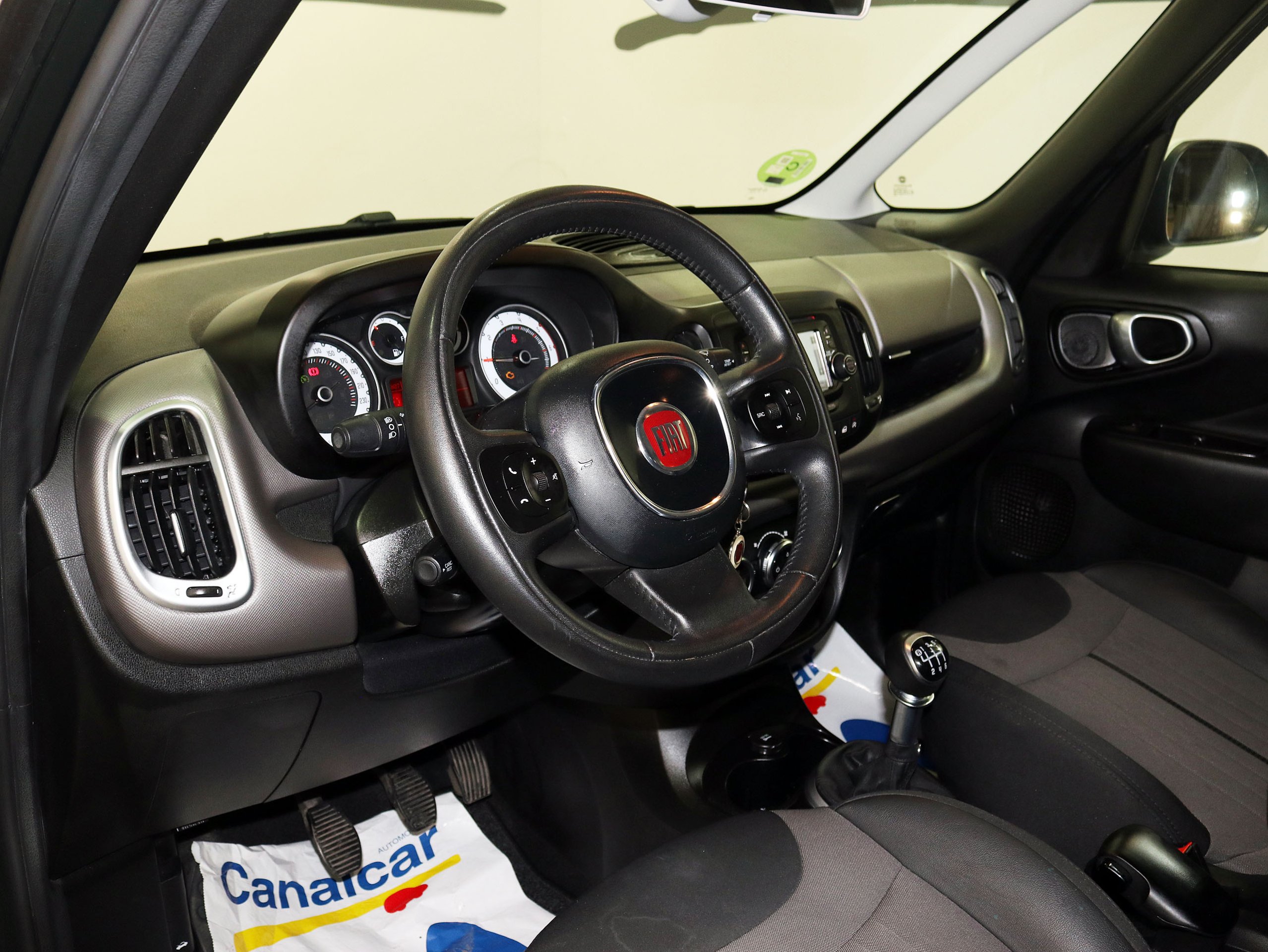 Foto Fiat 500L 23