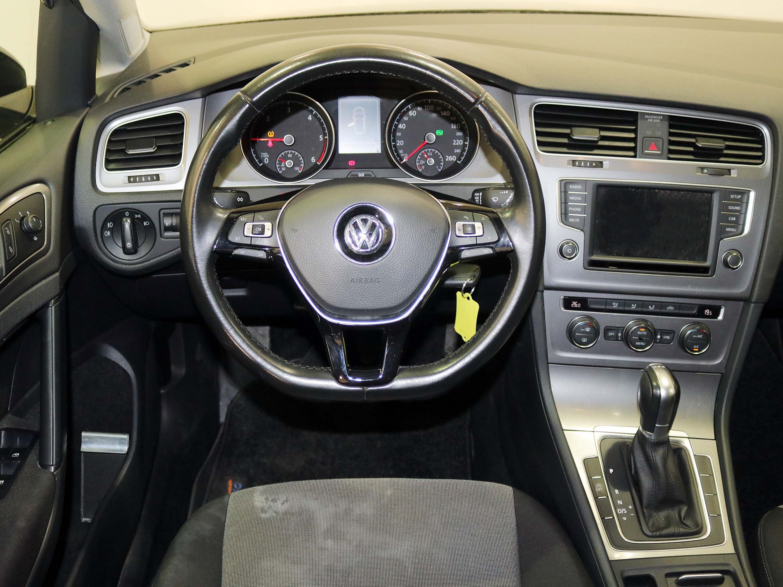 Foto Volkswagen Golf 19
