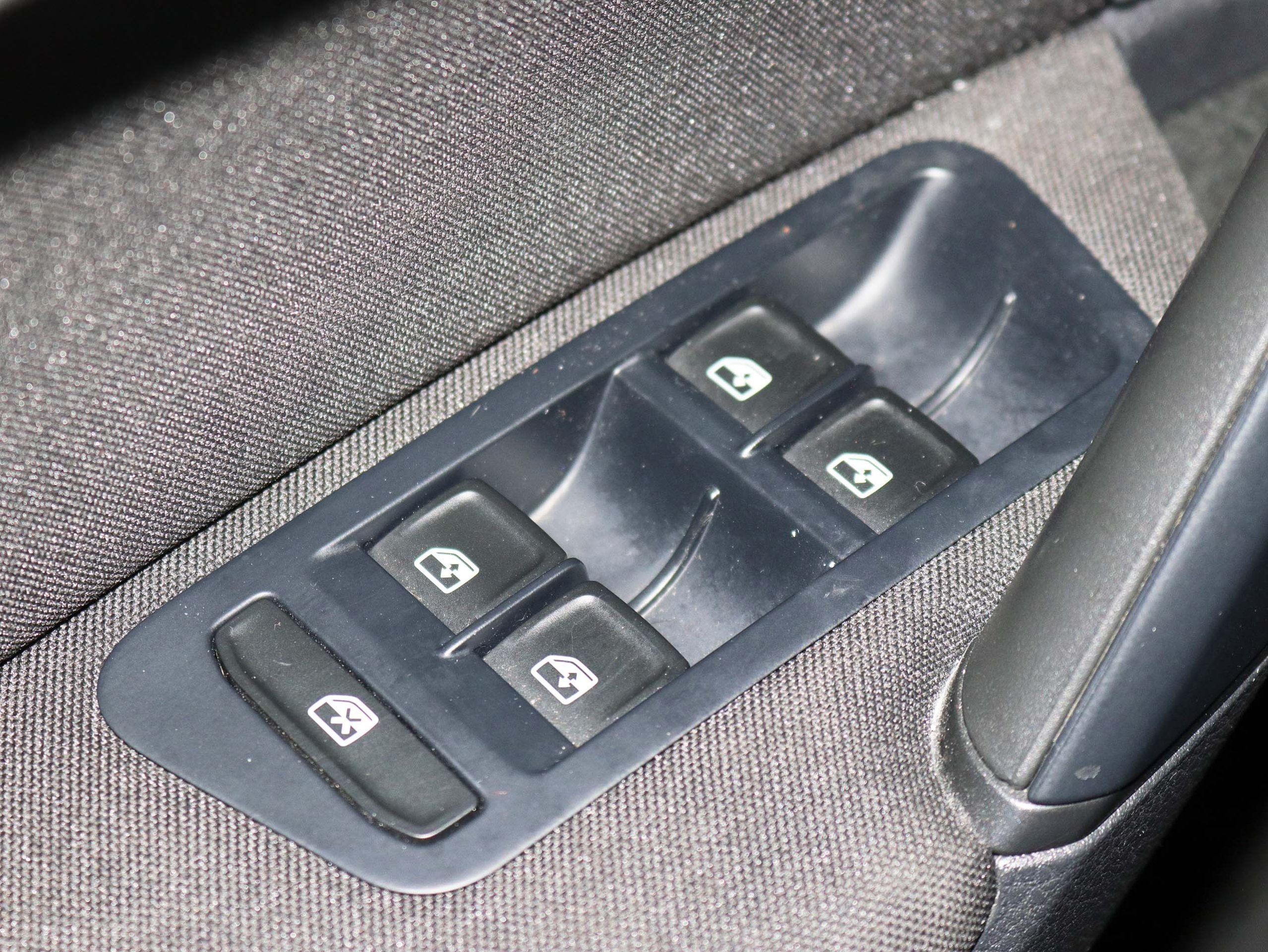 Foto Volkswagen Golf 24