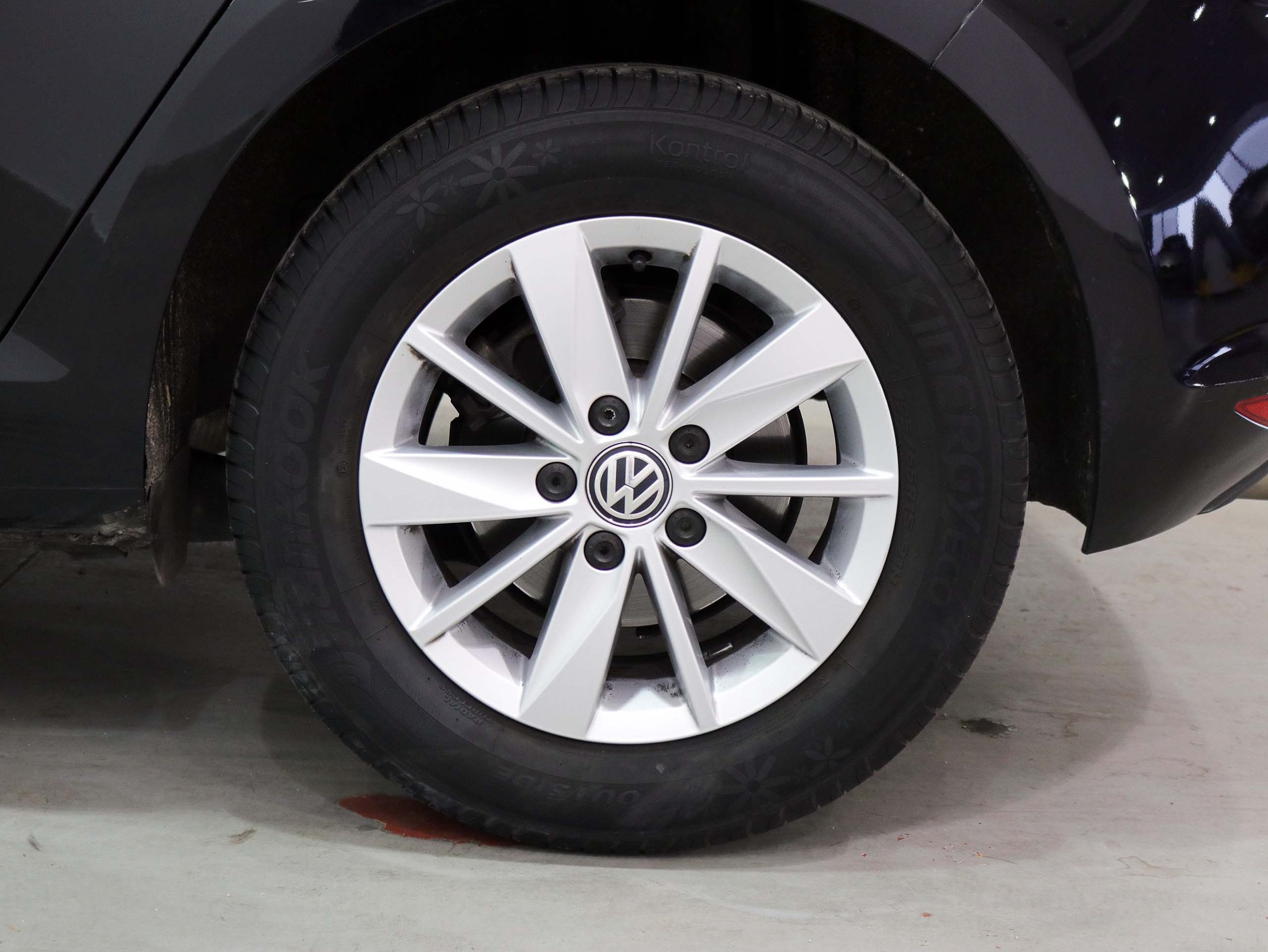 Foto Volkswagen Golf 33