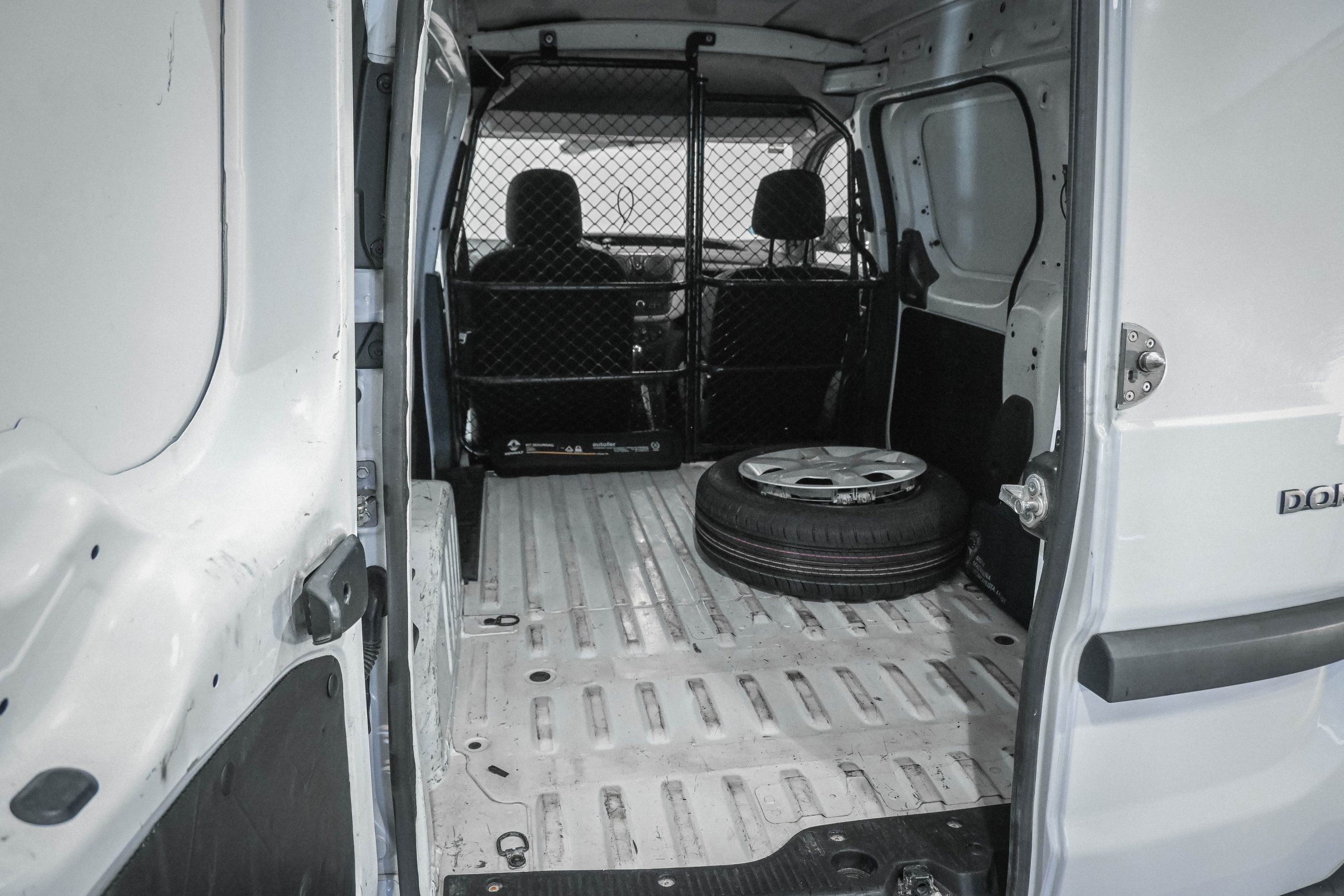 Foto Dacia Dokker 23