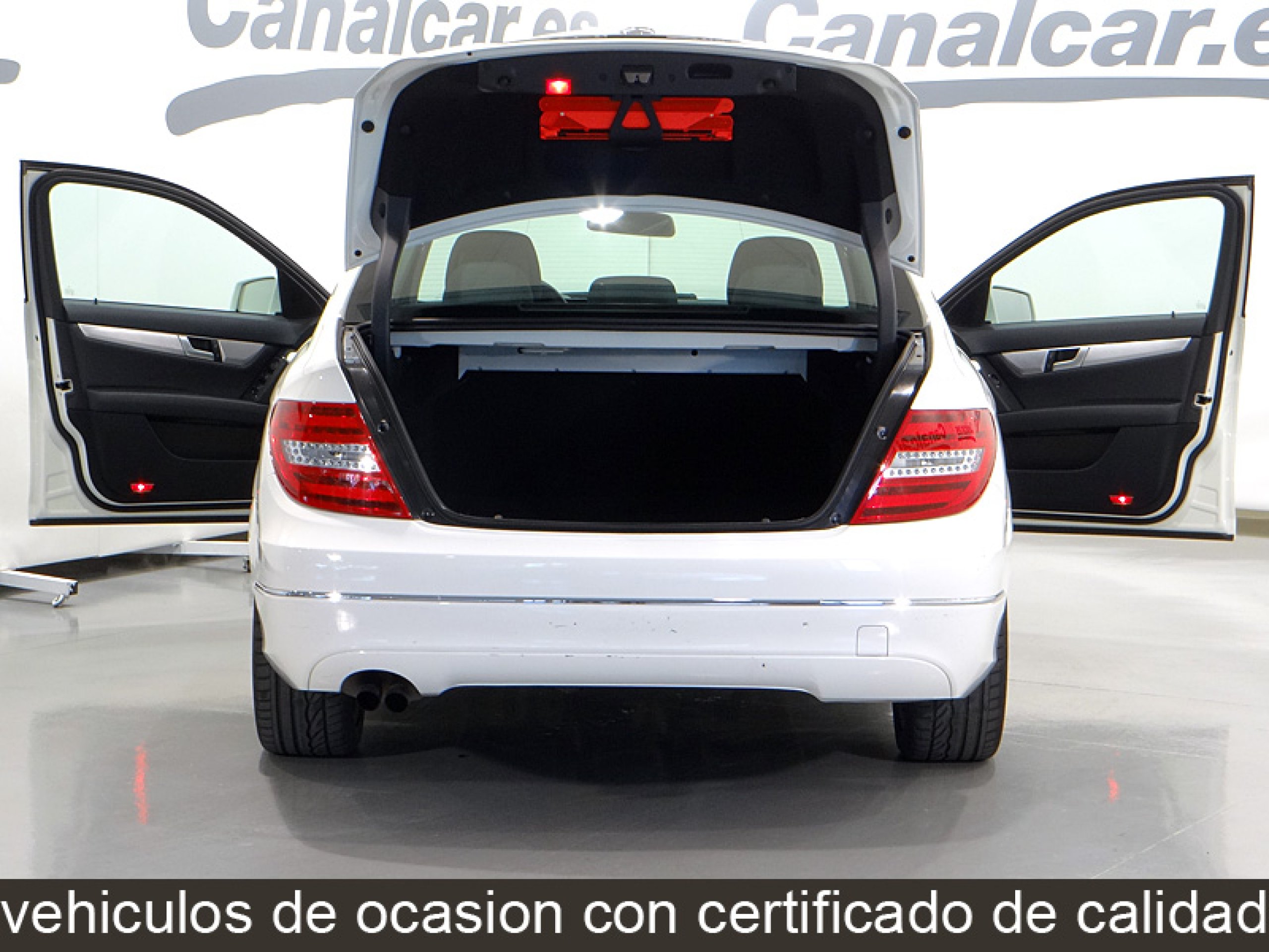 Foto Mercedes-Benz C 180 9