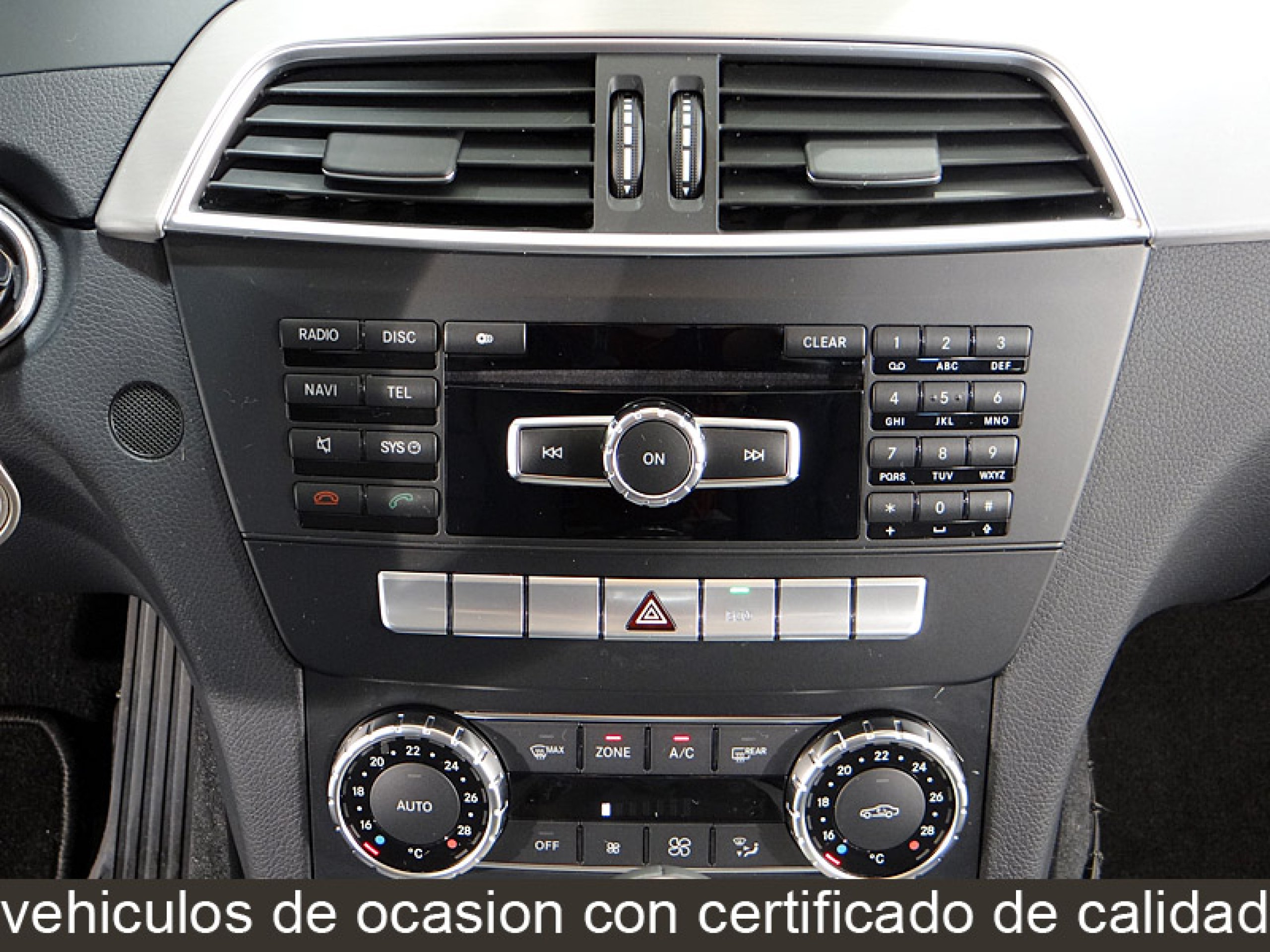 Foto Mercedes-Benz C 180 33
