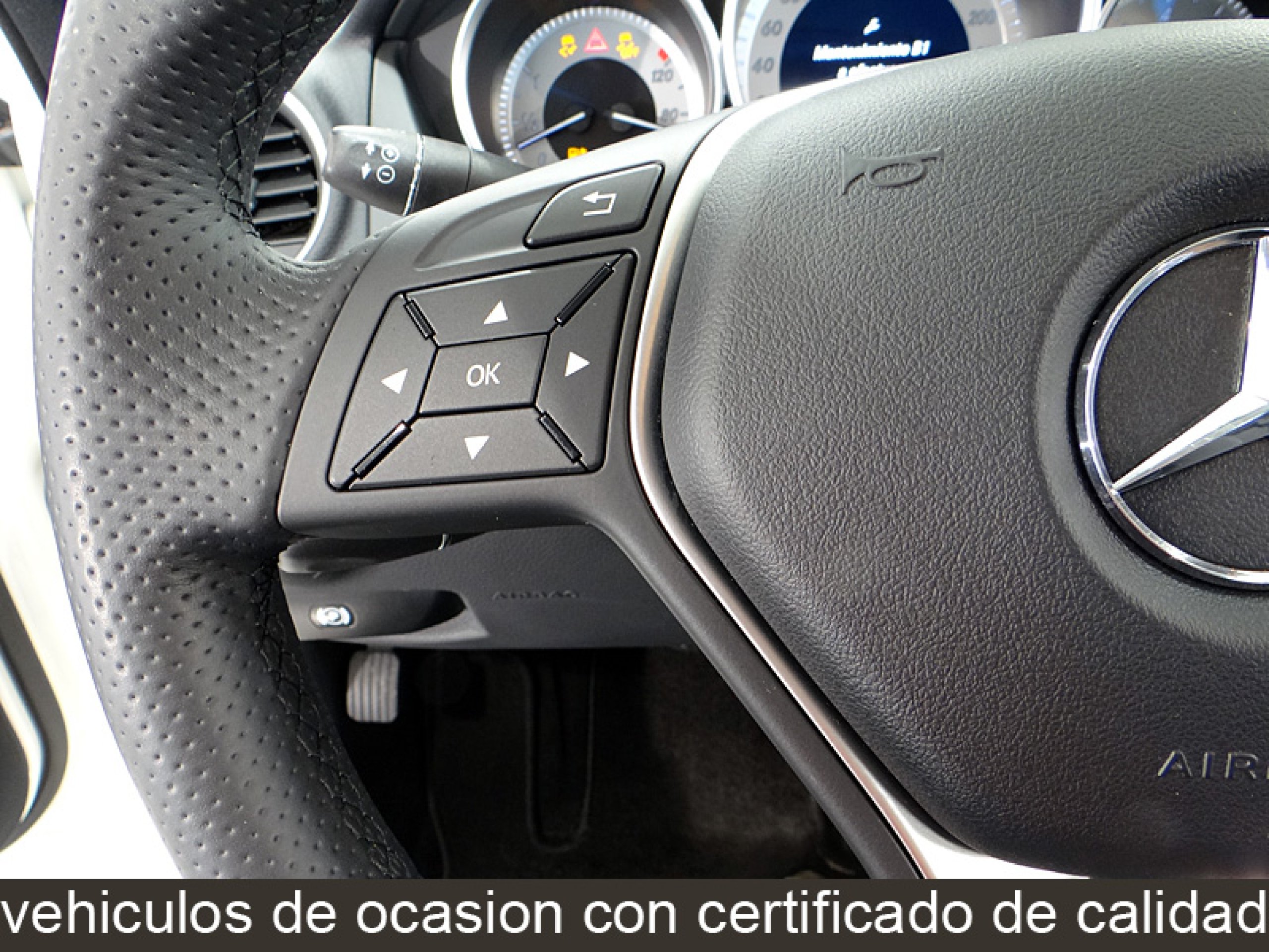 Foto Mercedes-Benz C 180 39