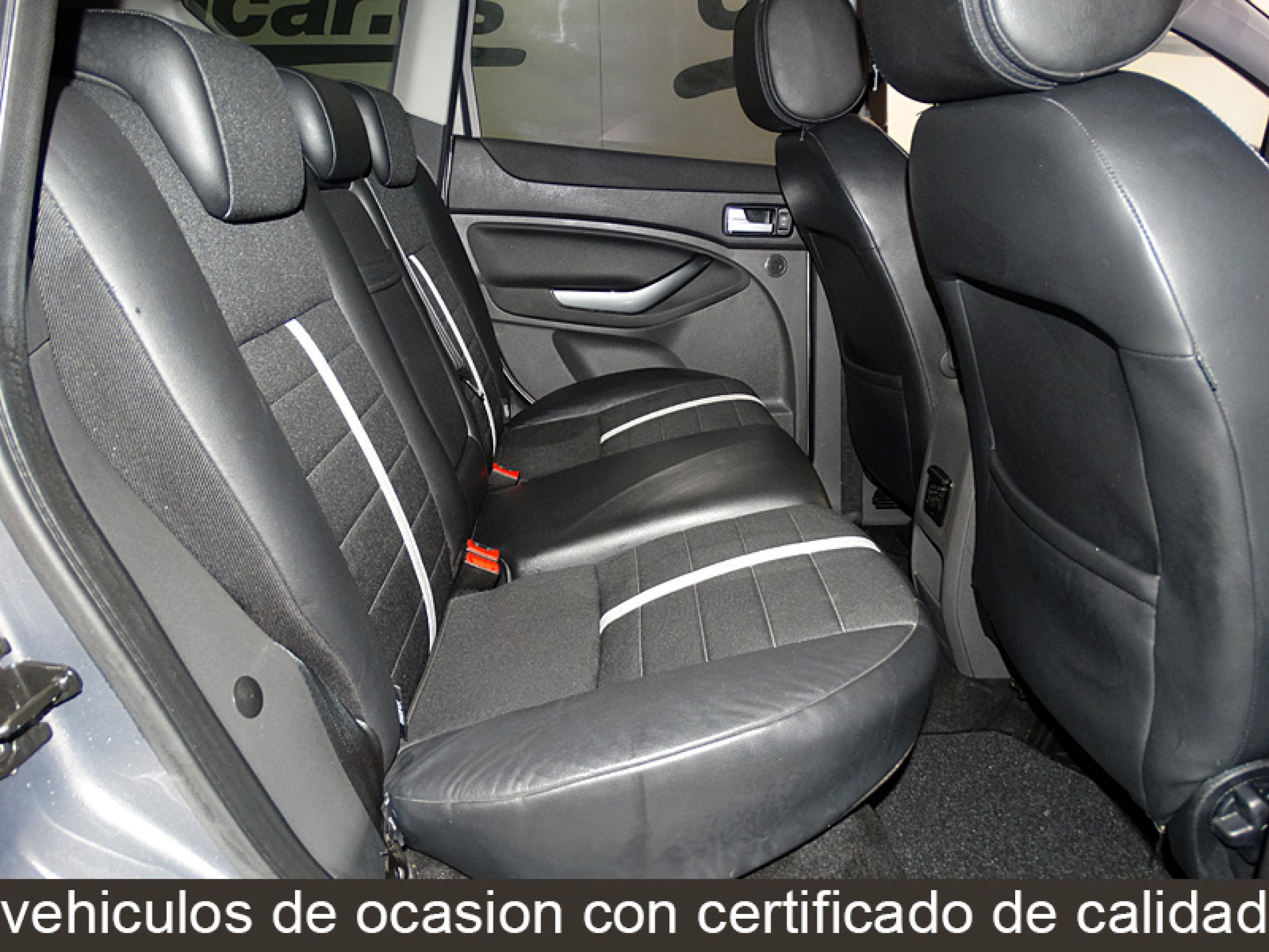 Foto Ford Kuga 18