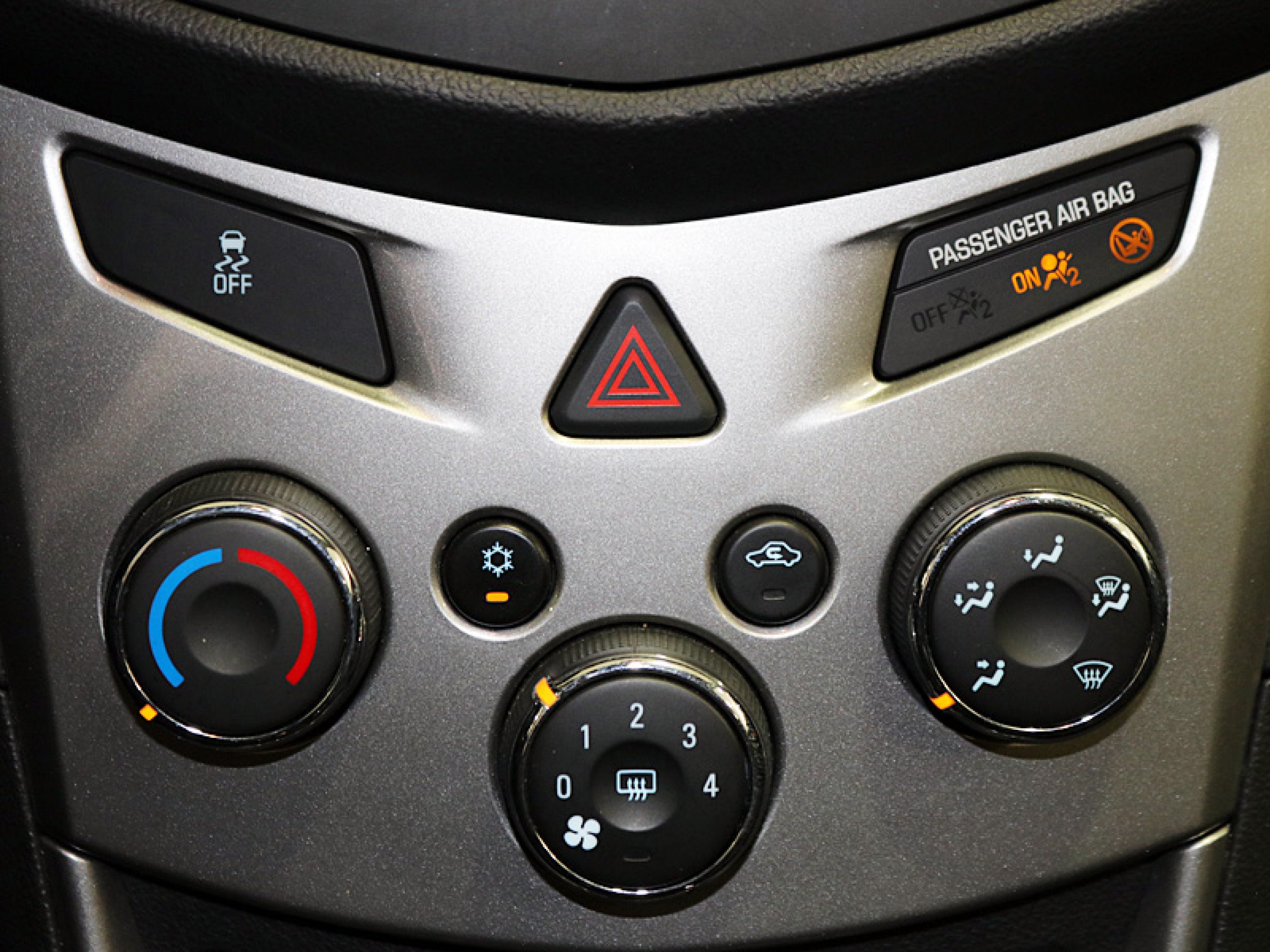 Foto Chevrolet Trax 19