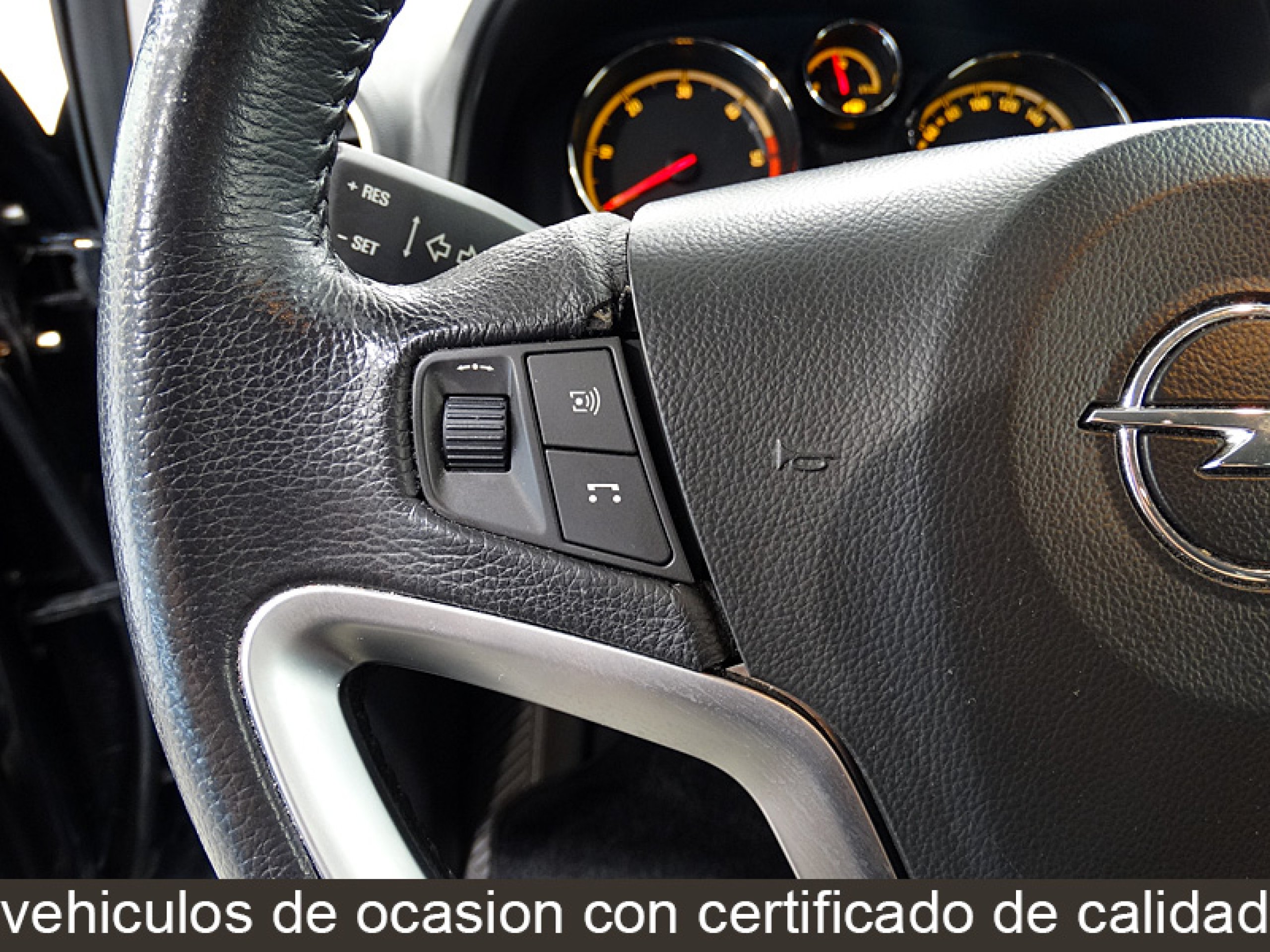Foto Opel Antara 32