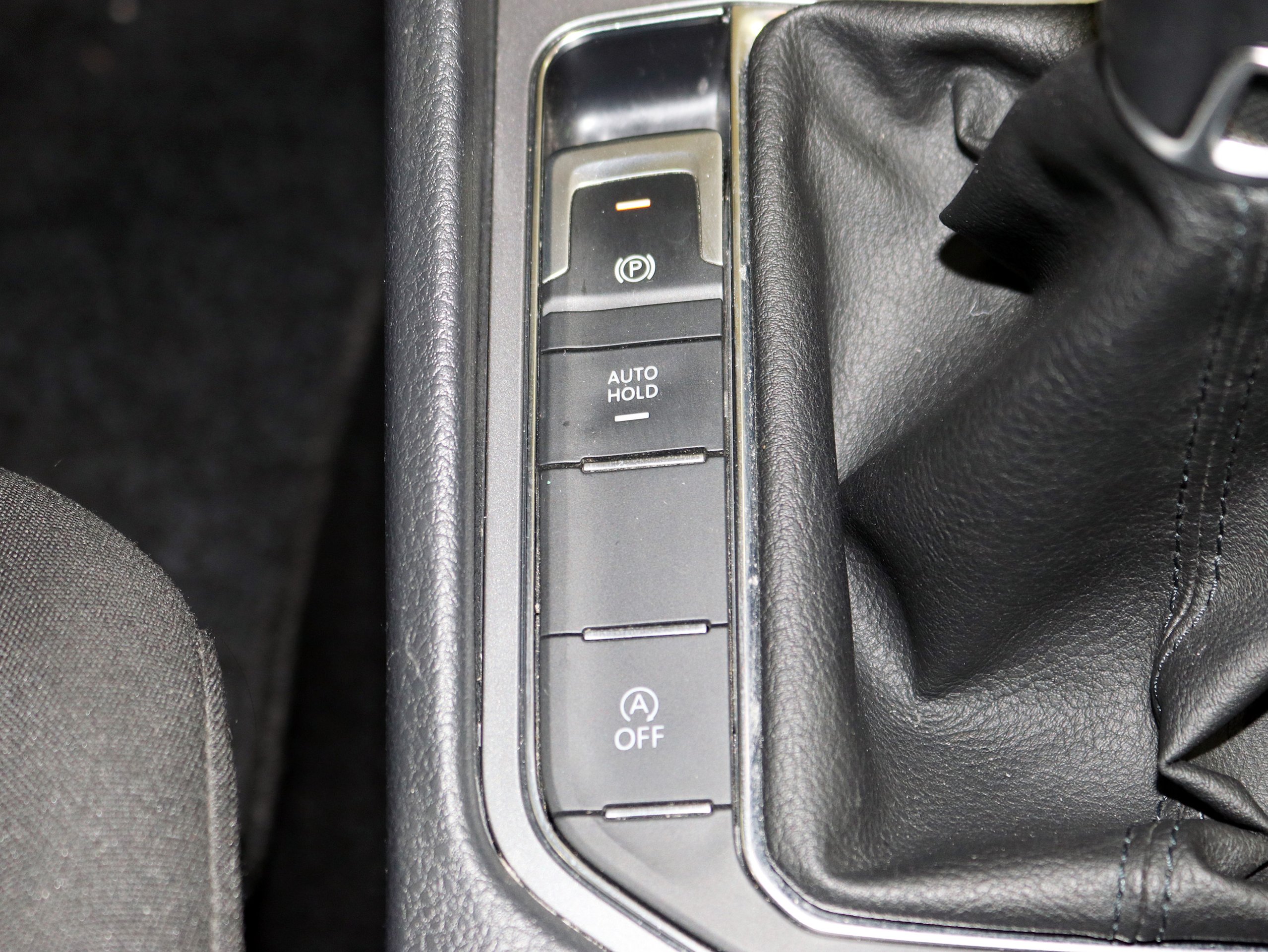 Foto Volkswagen Golf Sportsvan 24