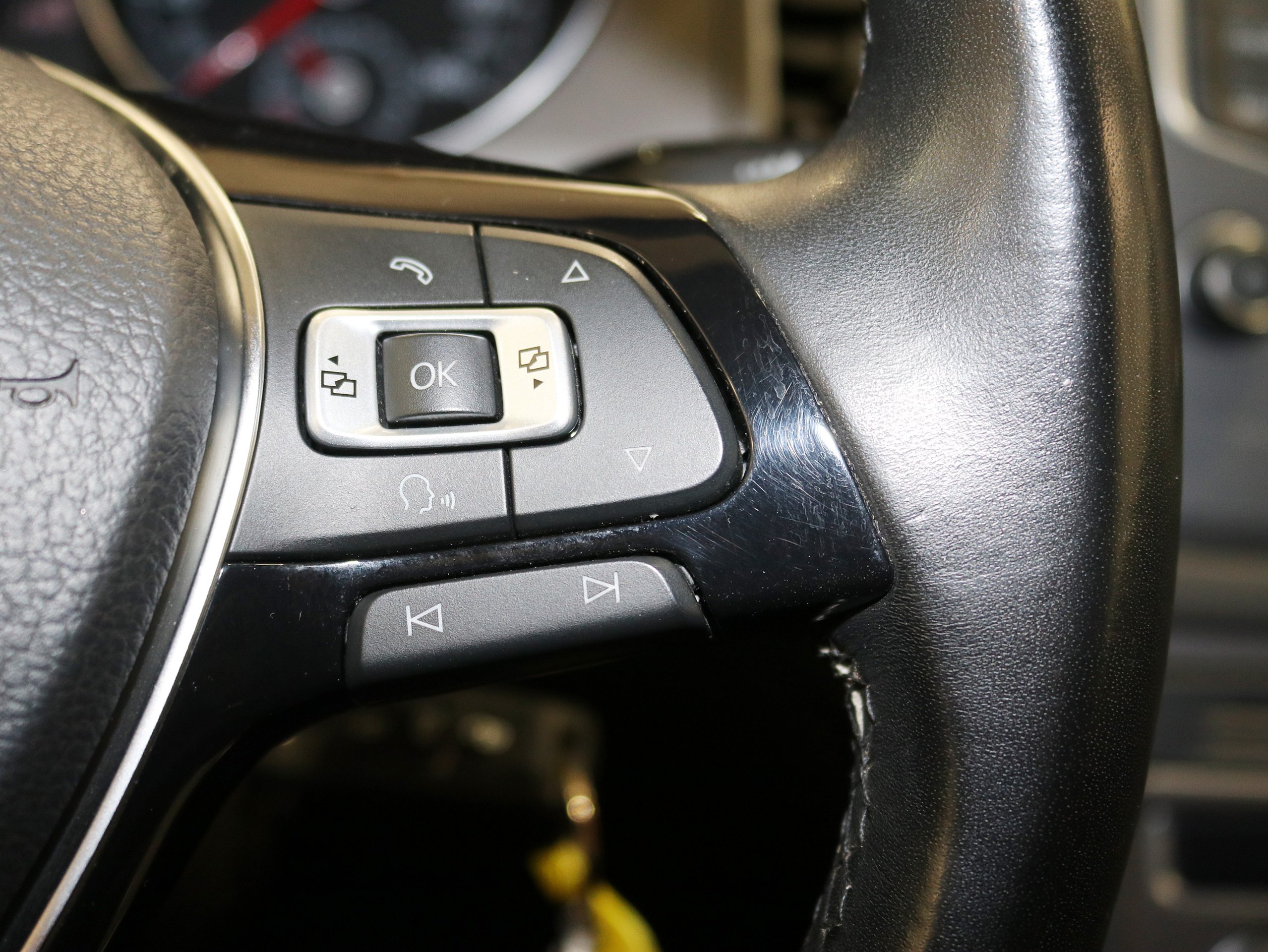 Foto Volkswagen Golf Sportsvan 29