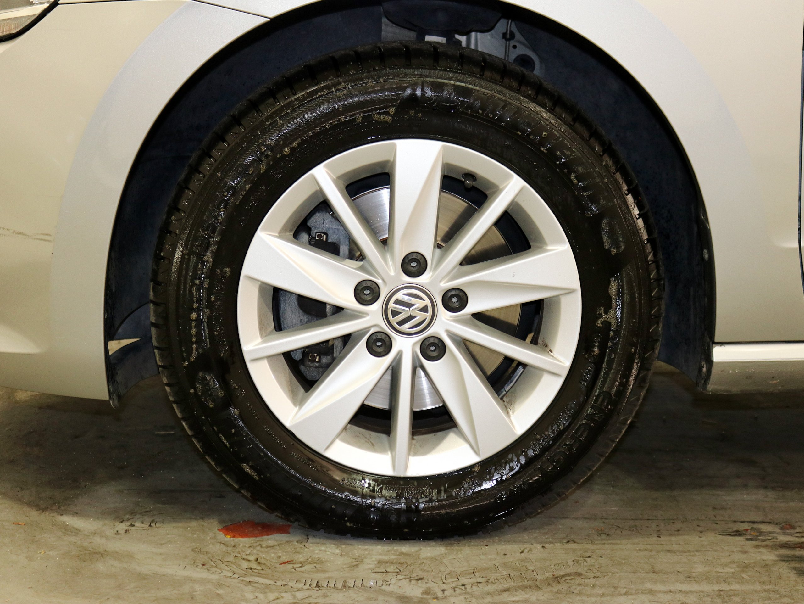 Foto Volkswagen Golf Sportsvan 34