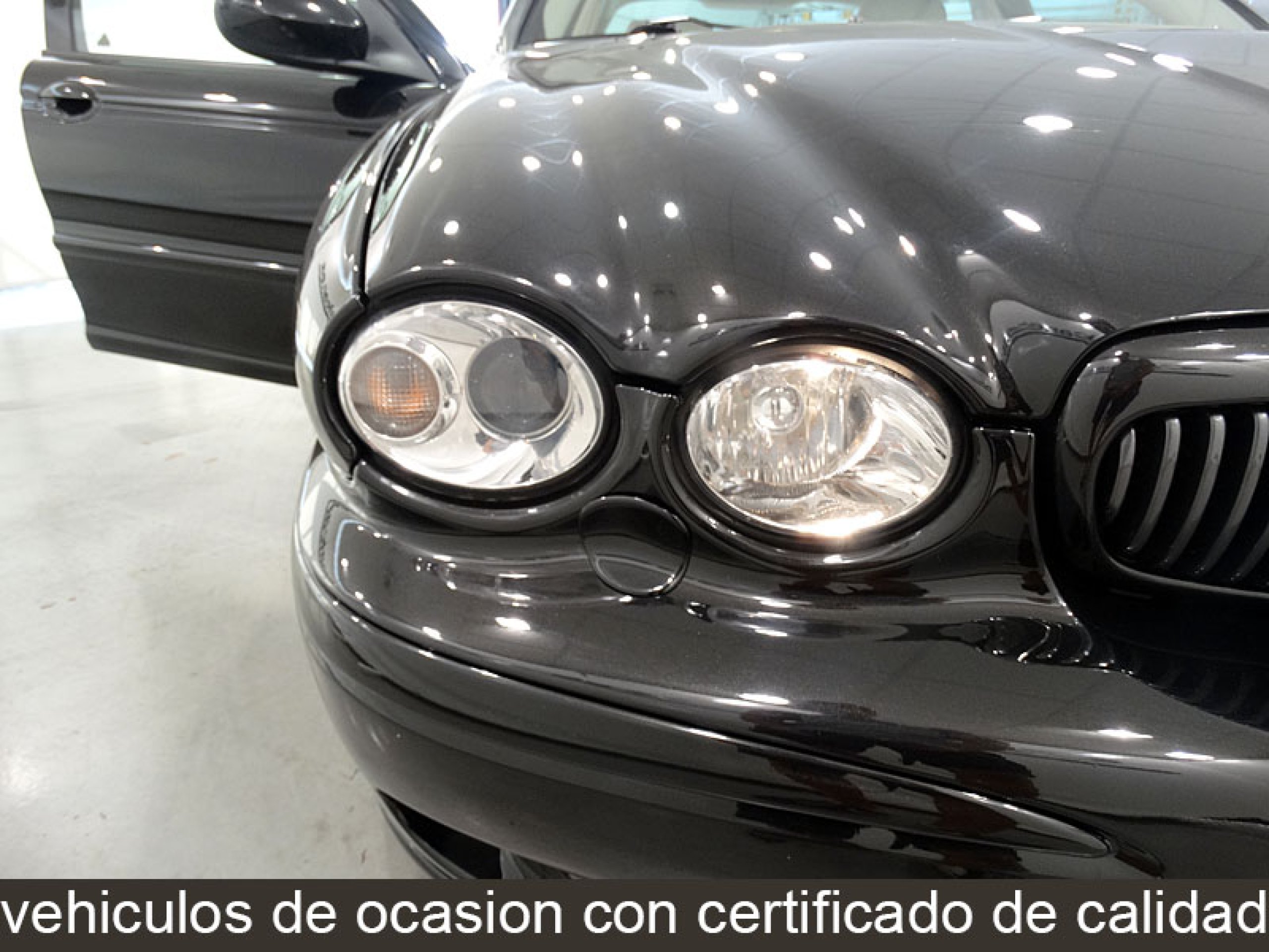 Foto Jaguar X-Type 12