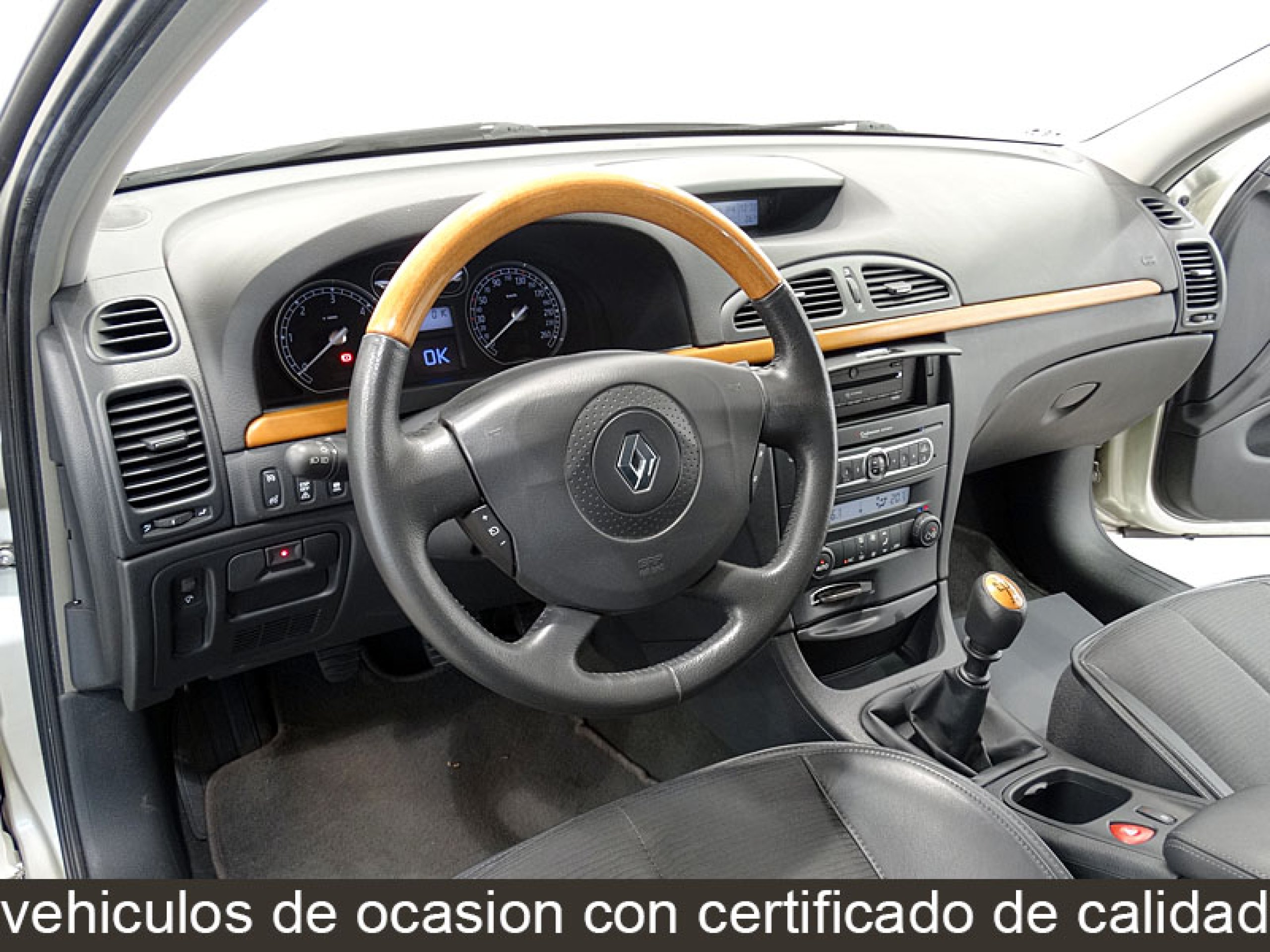 Foto Renault Laguna 20 Foto Renault Laguna 20