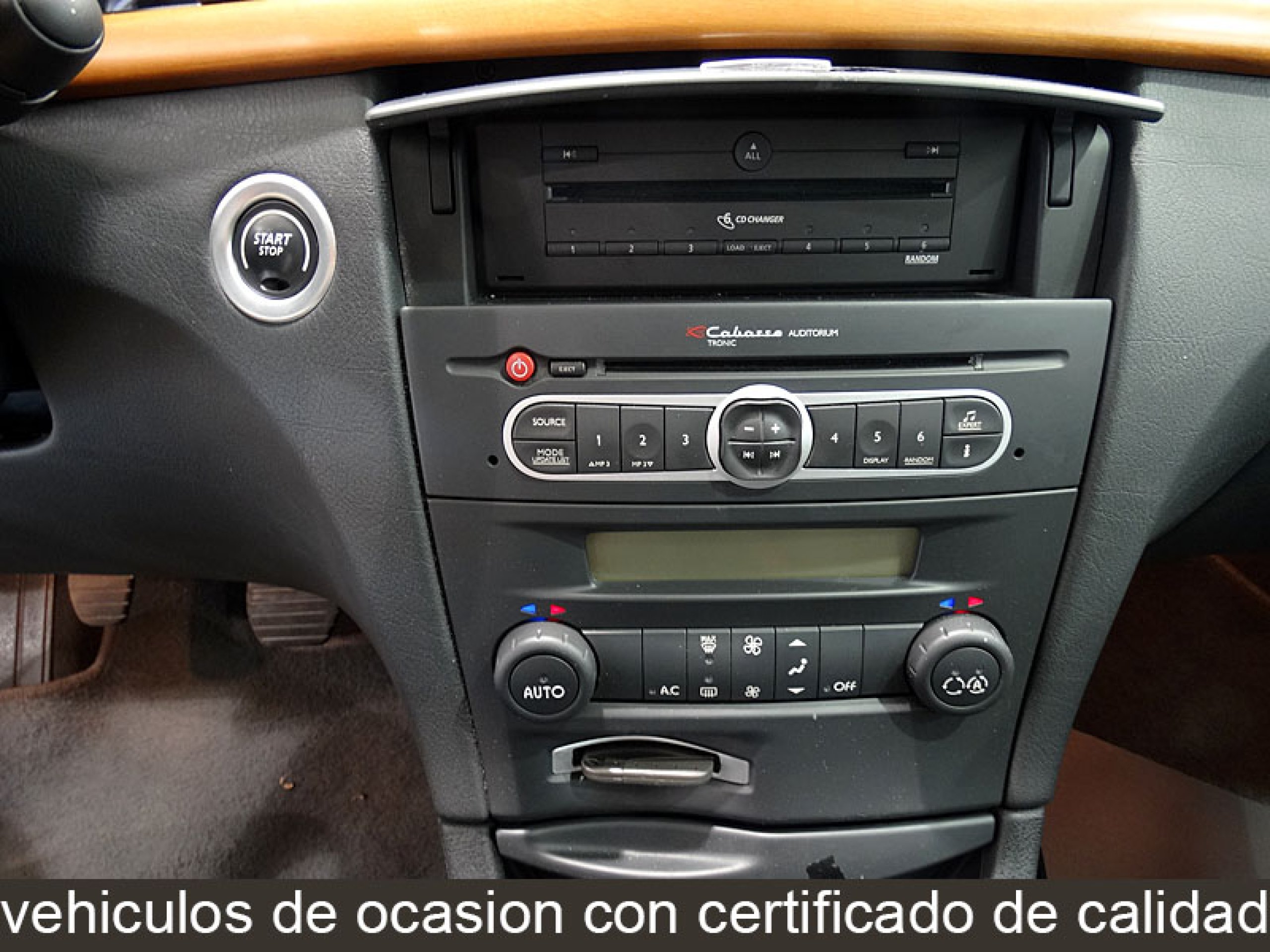 Foto Renault Laguna 28 Foto Renault Laguna 28