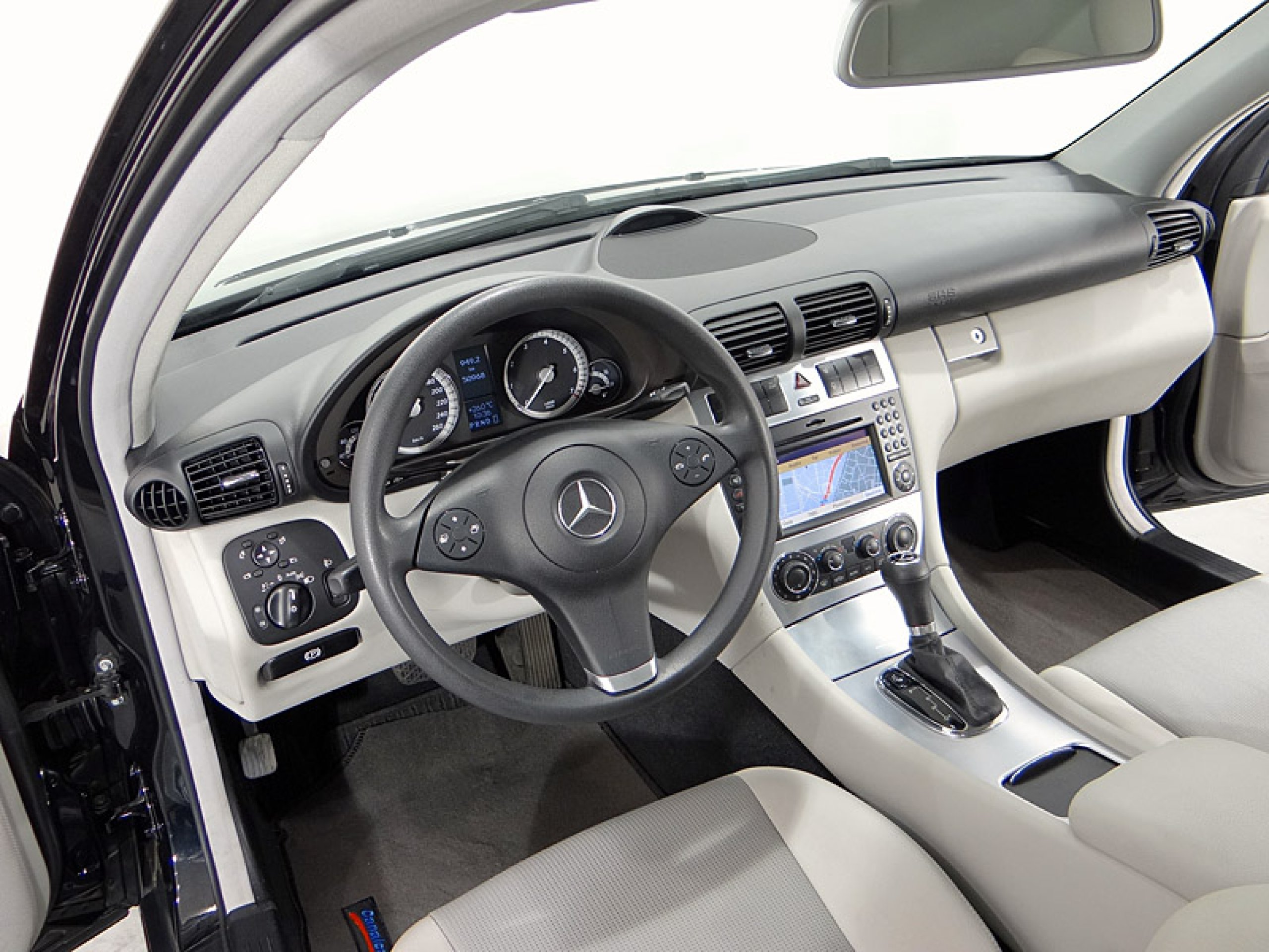 Foto Mercedes-Benz CLC 26