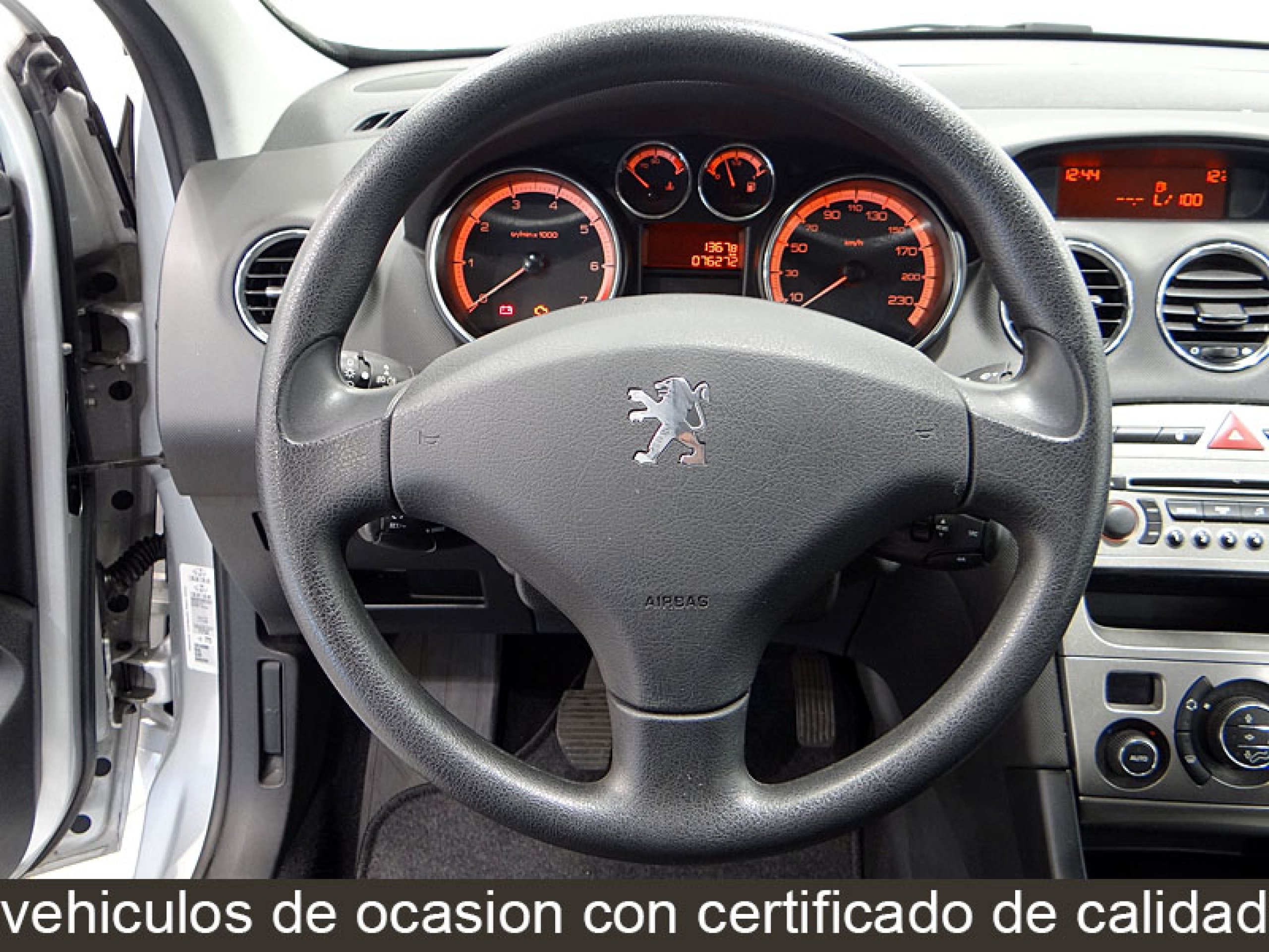 Foto Peugeot 308 31
