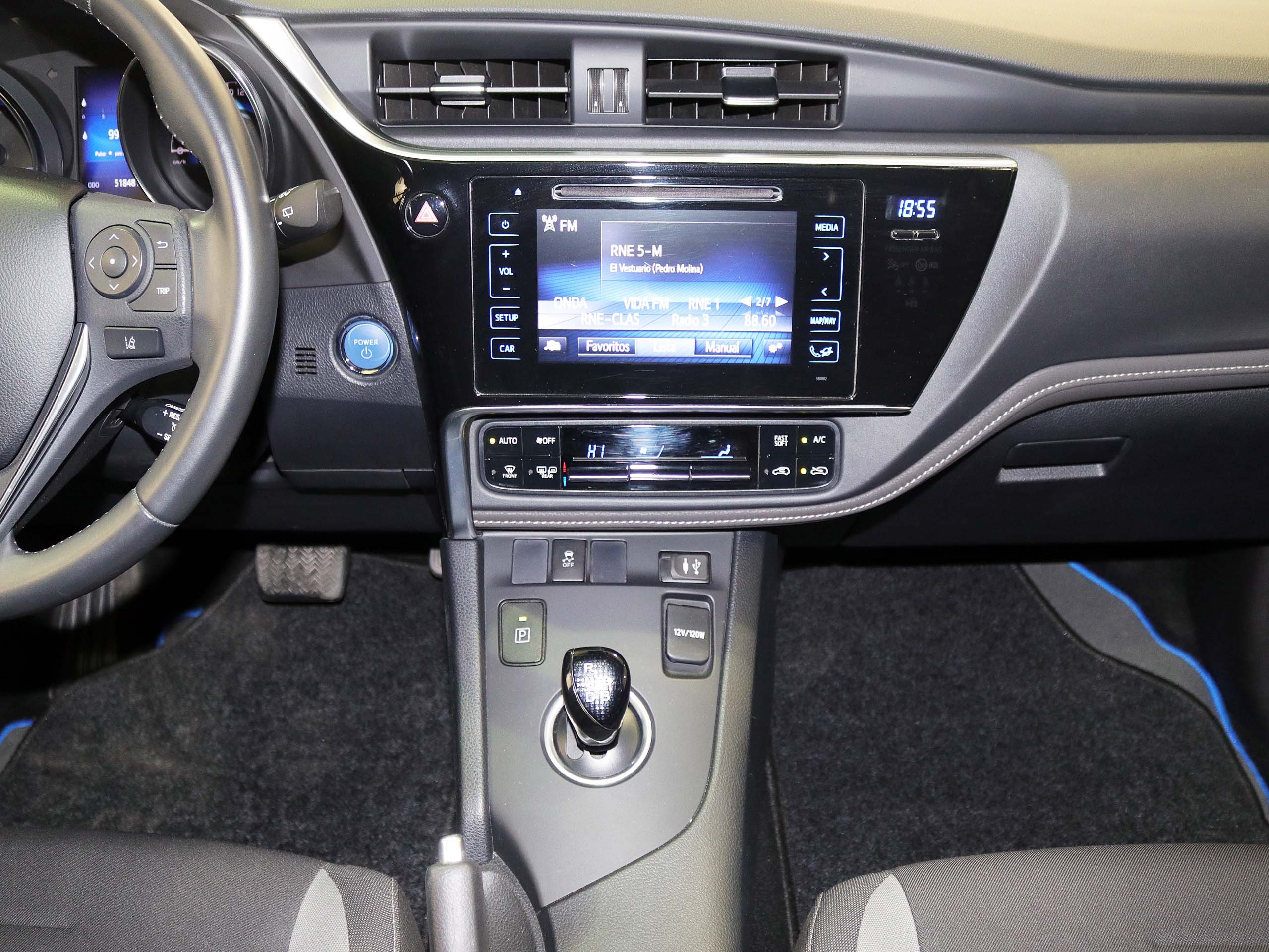 Foto Toyota Auris 29