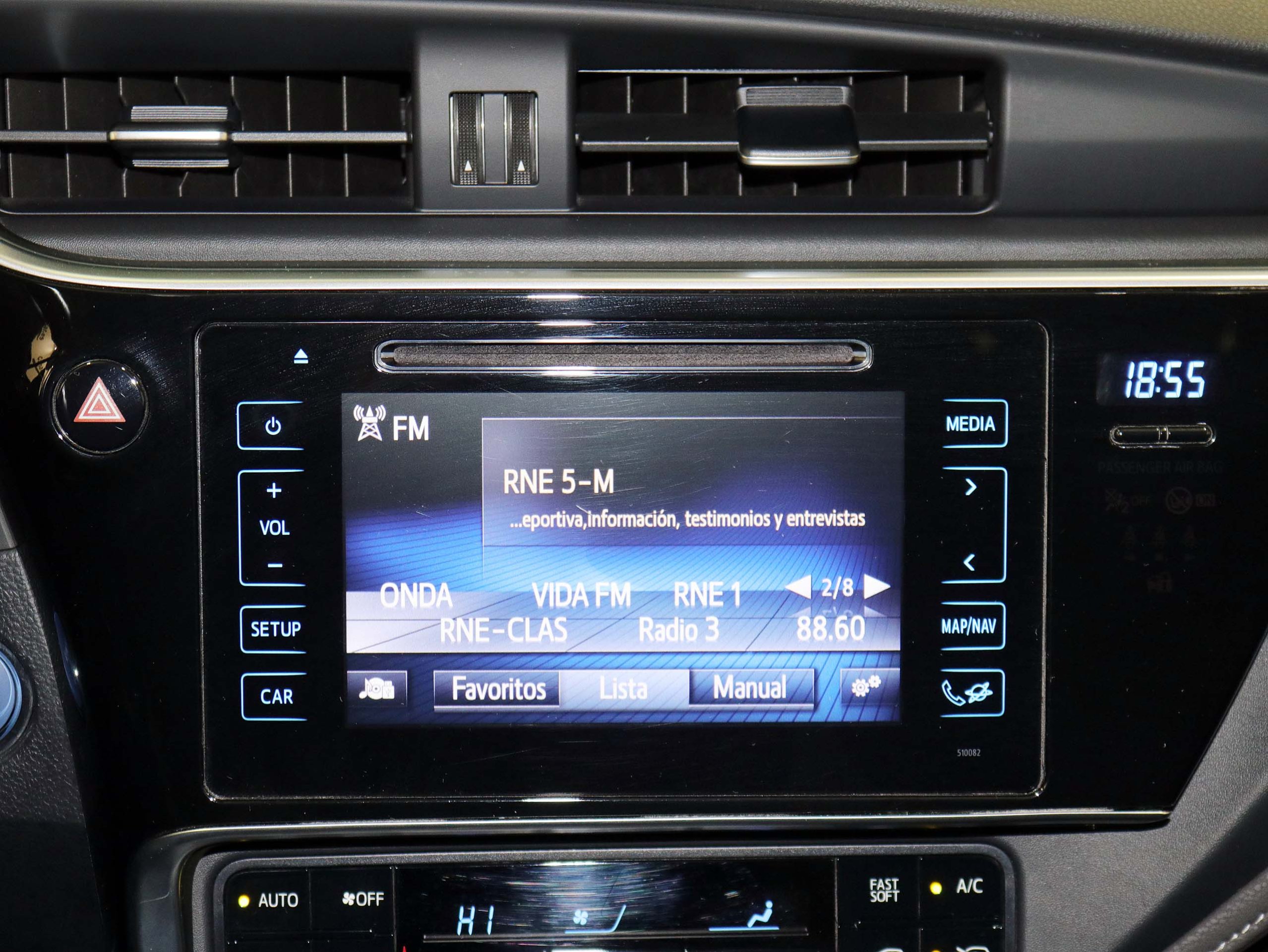 Foto Toyota Auris 30