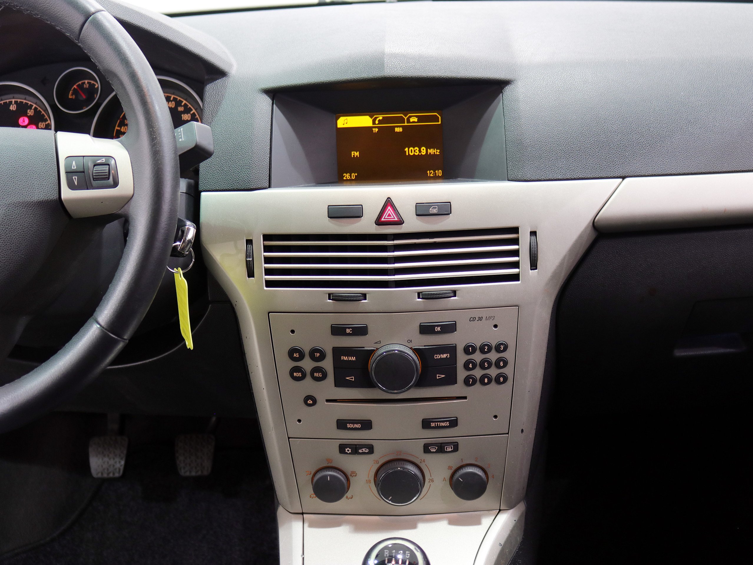 Foto Opel Astra 14