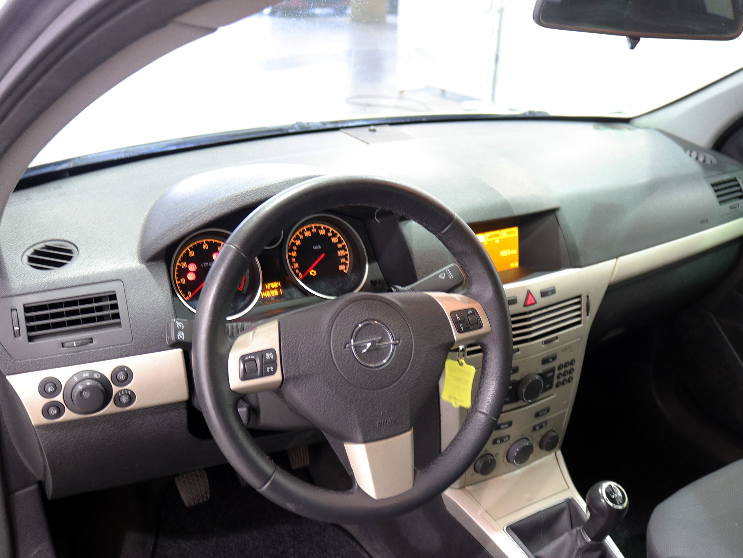 Foto Opel Astra 17